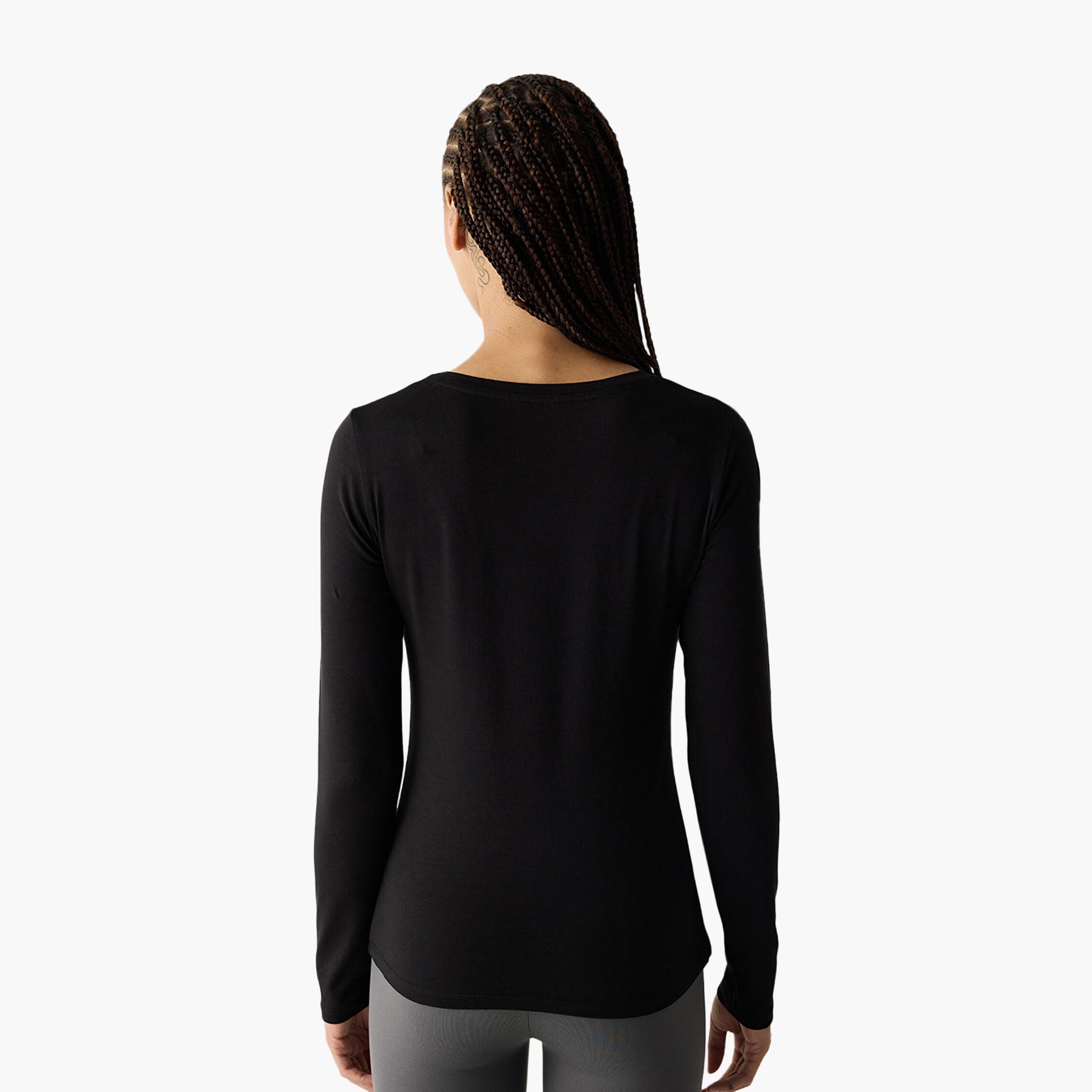تي شيرت نسائي أسود من بينتي-women-clothing-tshirts-image-3