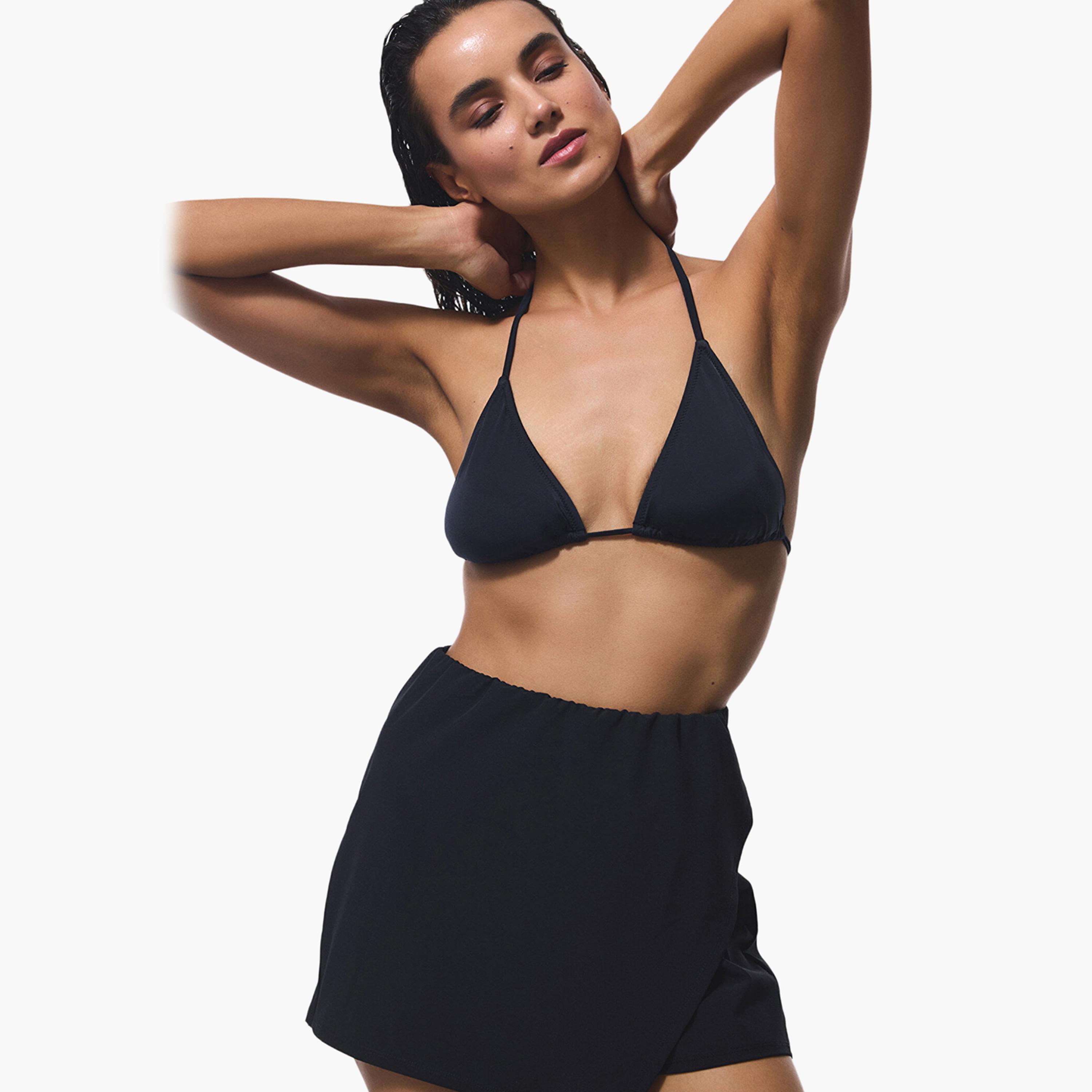 تنورة سباحة نسائية باللون الأسود من بينتي-women-clothing-swimandbeach-beachwear-image-3