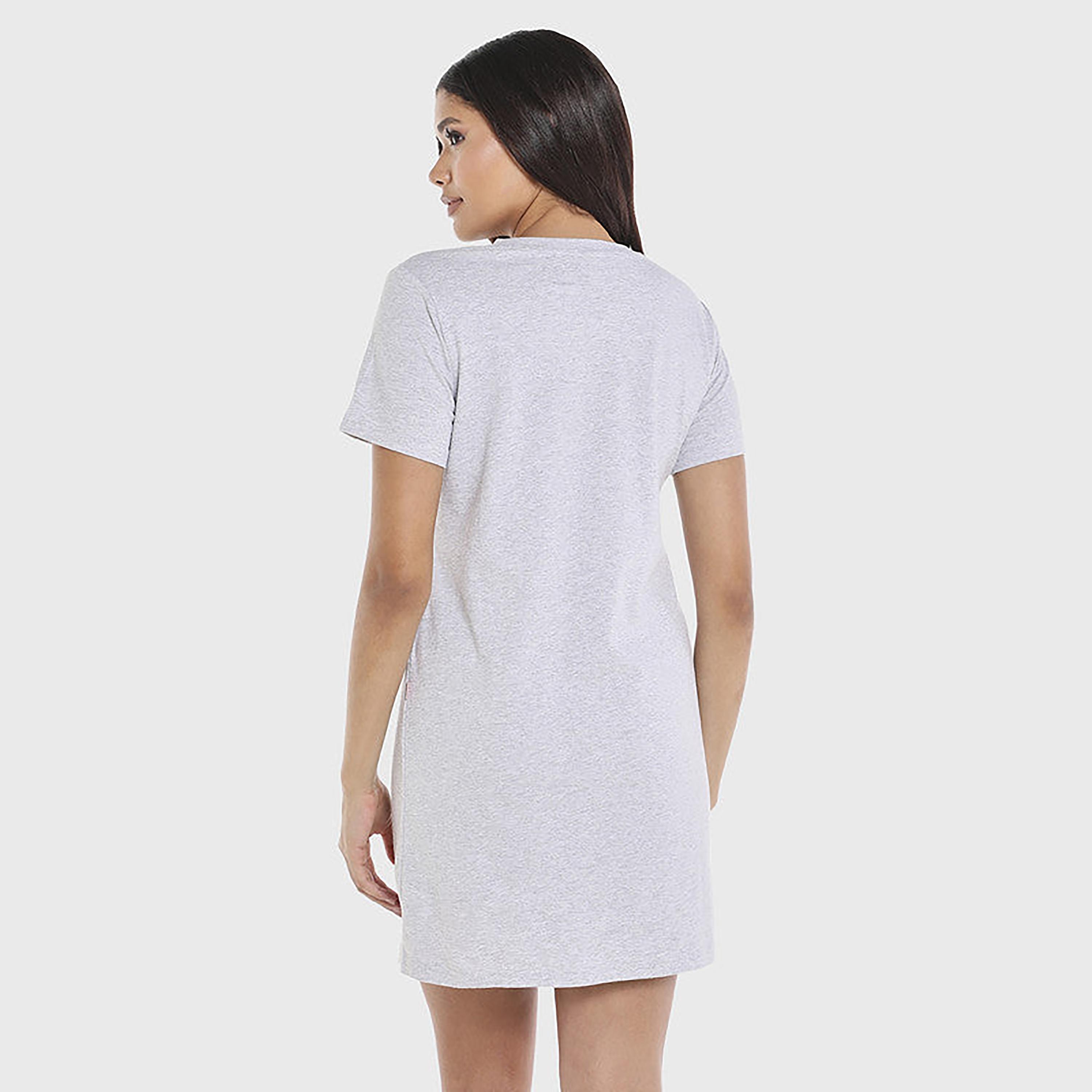 فستان تيشيرت نسائي بأكمام قصيرة بطبعة من Isla & Evie برقبة دائرية-women-clothing-nightwear-nighties-image-5