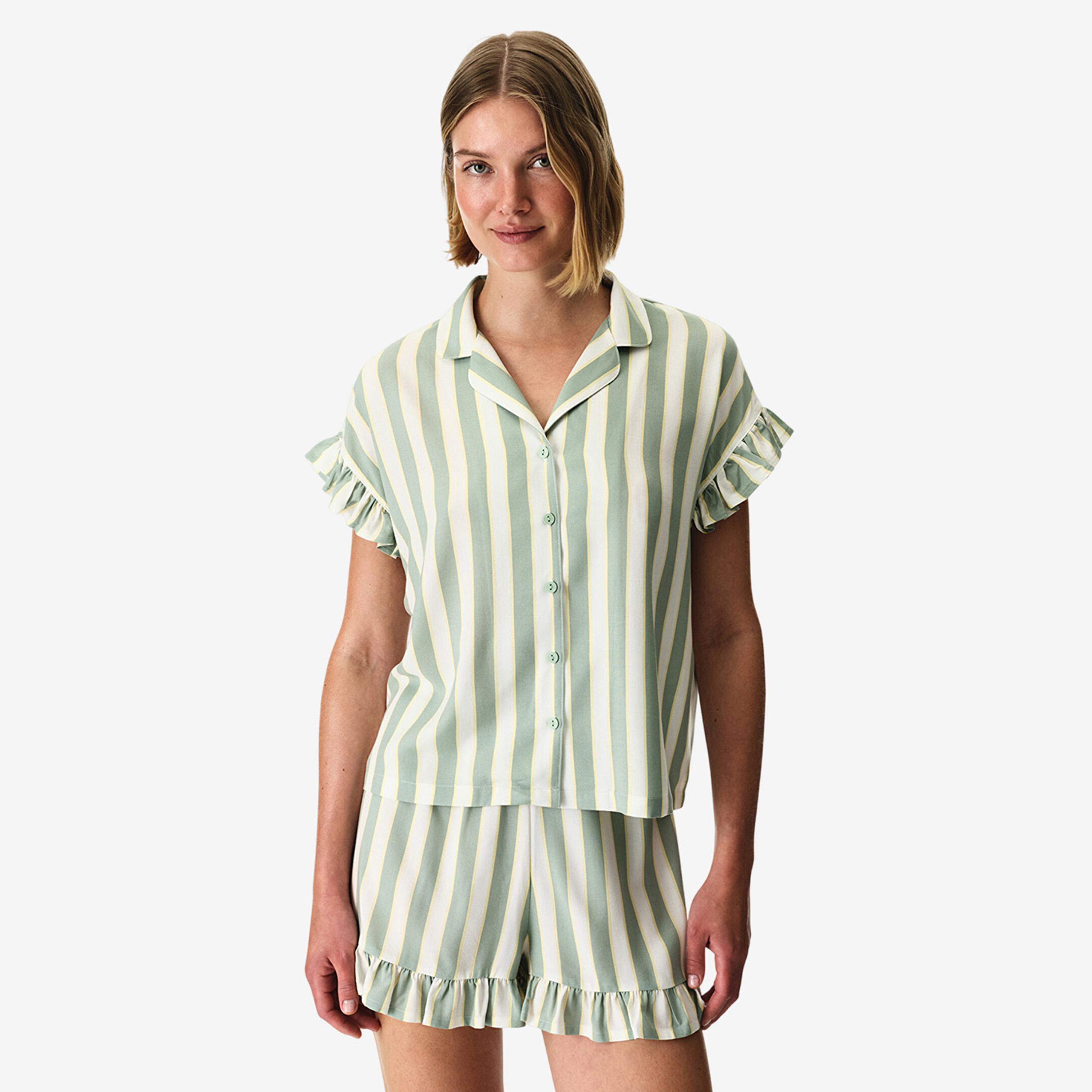 طقم نوم حريمي قميص مخطط بياقة مطوية وشورت من بينتي-women-clothing-nightwear-pyjamas-shortsets-image-1