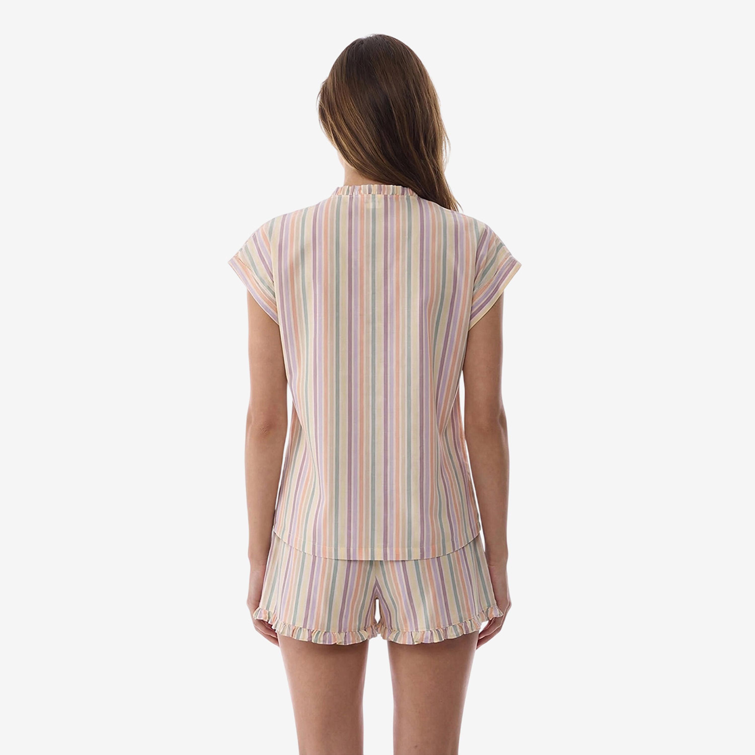 طقم نوم حريمي قميص مخطط بفتحة رقبة V وشورت من بينتي-women-clothing-nightwear-pyjamas-shortsets-image-2