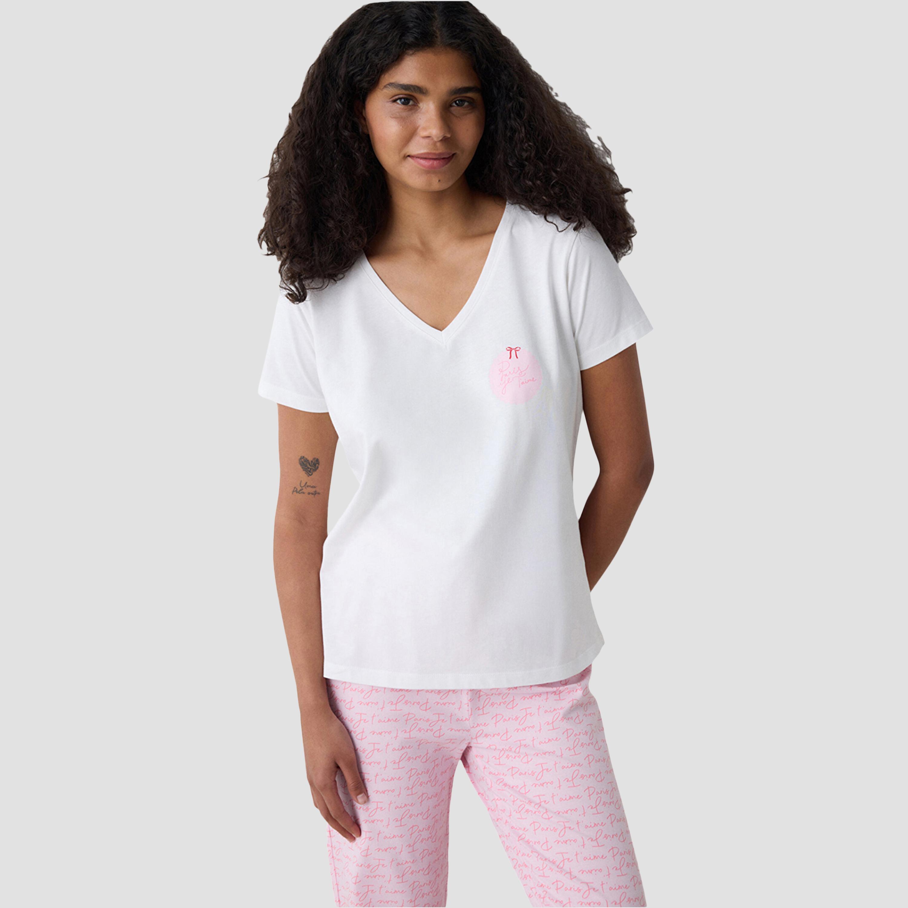 طقم تيشيرت وبيجامة نسائي تايبوغرافي من بينتي-women-clothing-nightwear-pyjamas-longsets-image-5