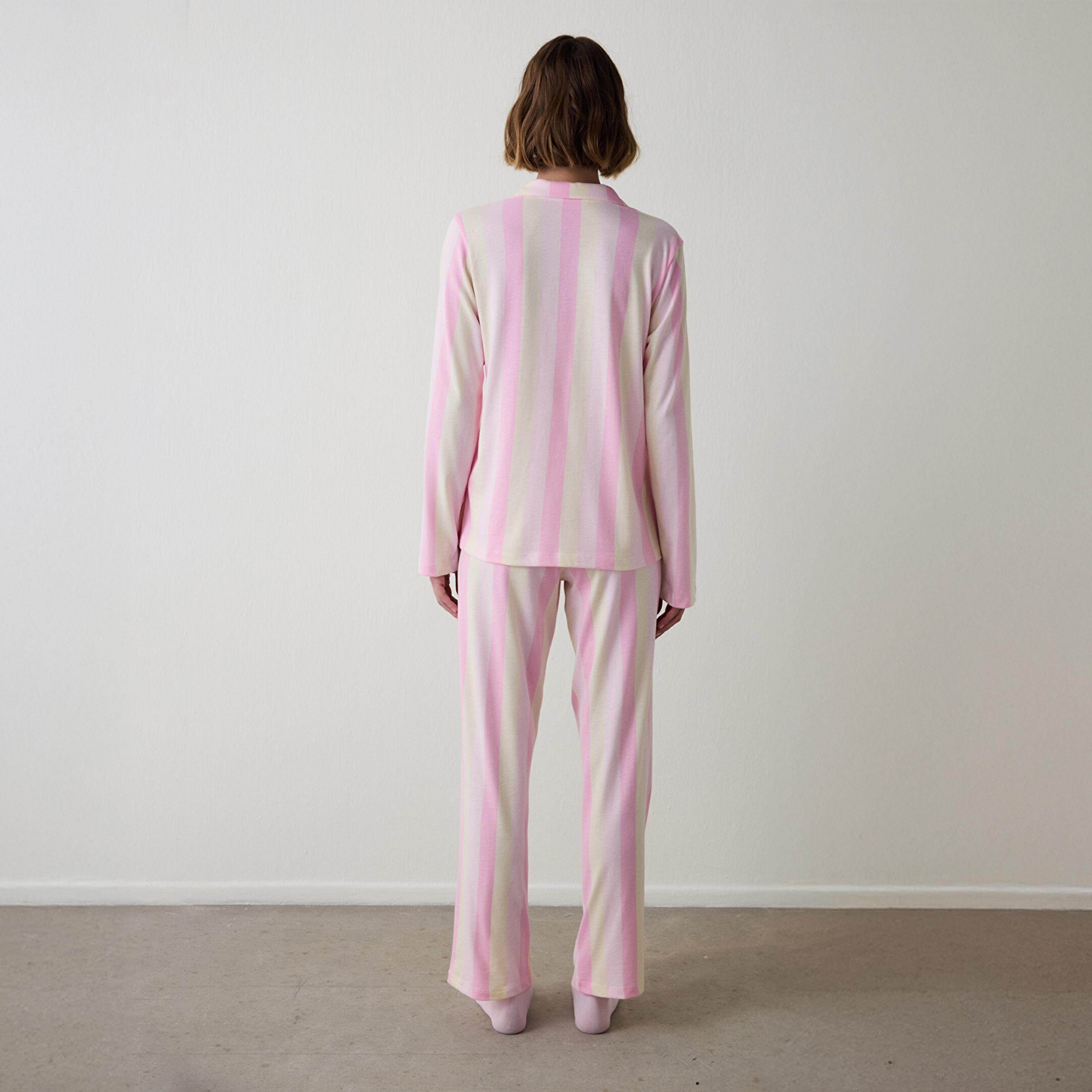 طقم بيجاما نسائي قطني مخطط مكون من قميص وبنطلون من بنتي-women-clothing-nightwear-pyjamas-longsets-image-2
