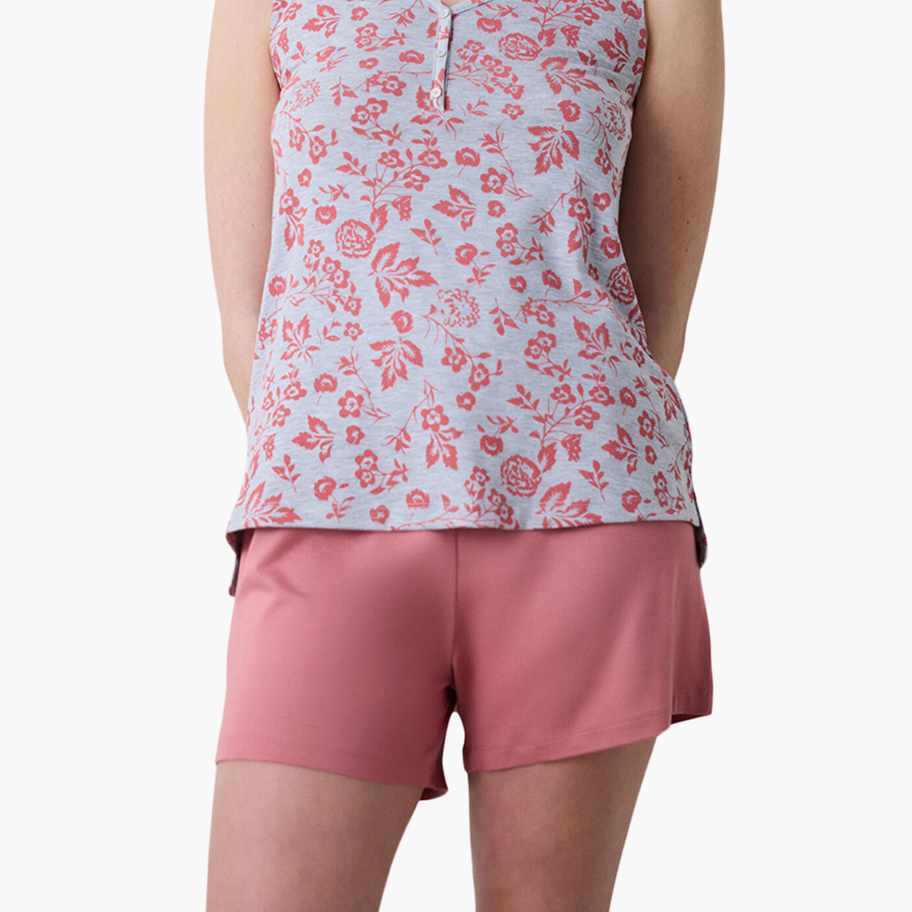طقم نسائي من توب وشورت بطبعة زهور من بينتي-women-clothing-nightwear-pyjamas-shortsets-image-2