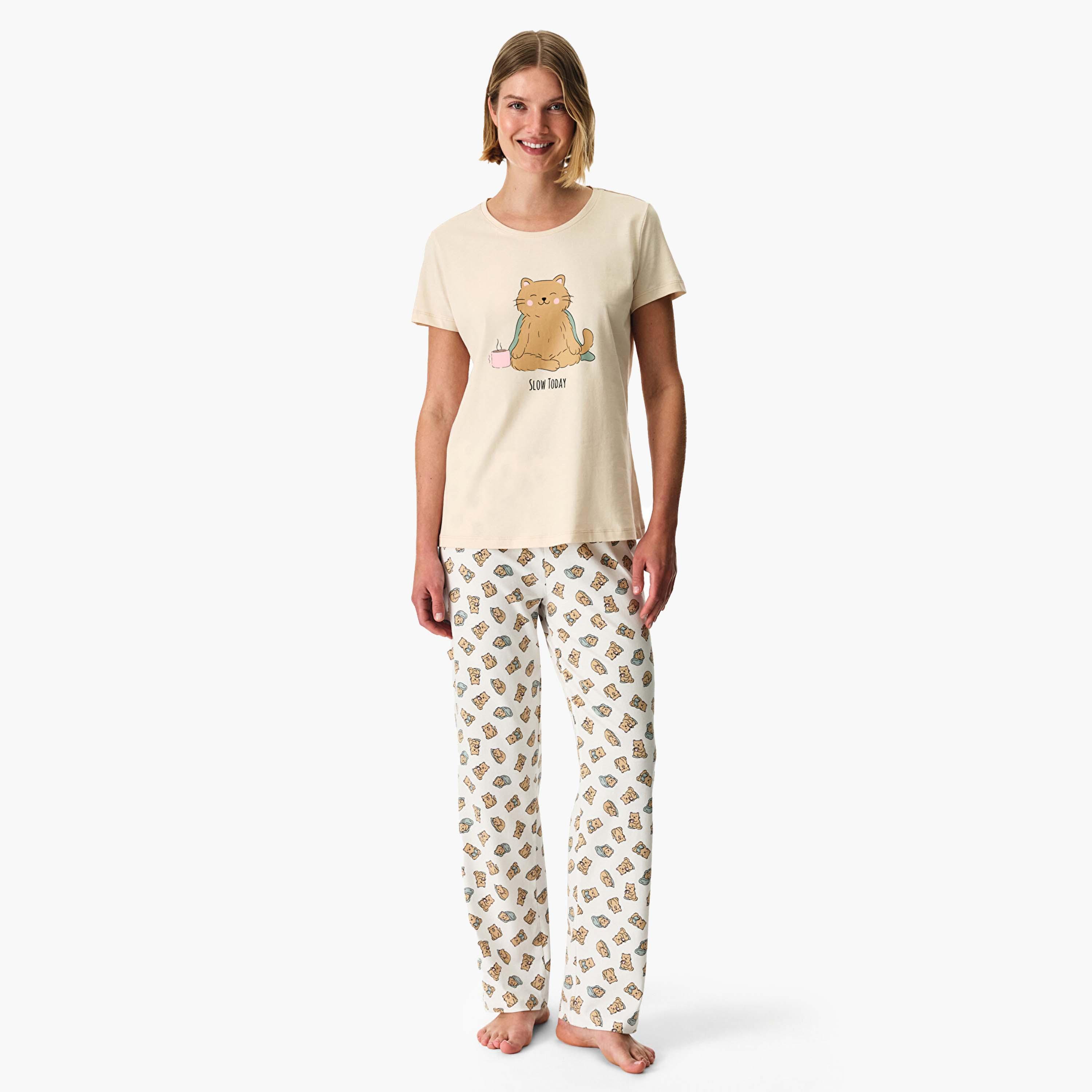 Penti Women's Graphic T-Shirt & Pyjama Set-women-clothing-nightwear-pyjamas-longsets-image-1
