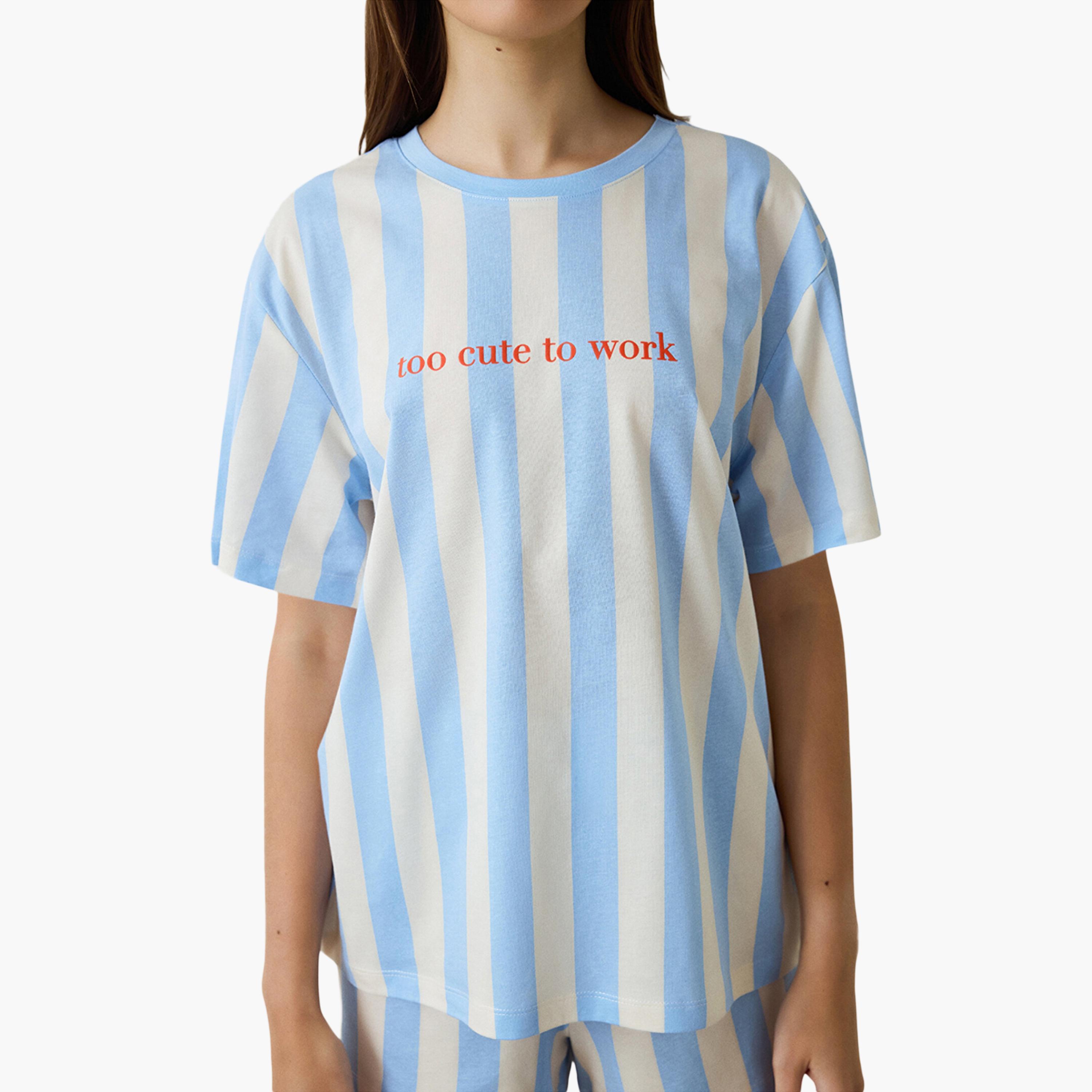 طقم تي شيرت وشورت نسائي مخطط من بينتي-women-clothing-nightwear-pyjamas-shortsets-image-1