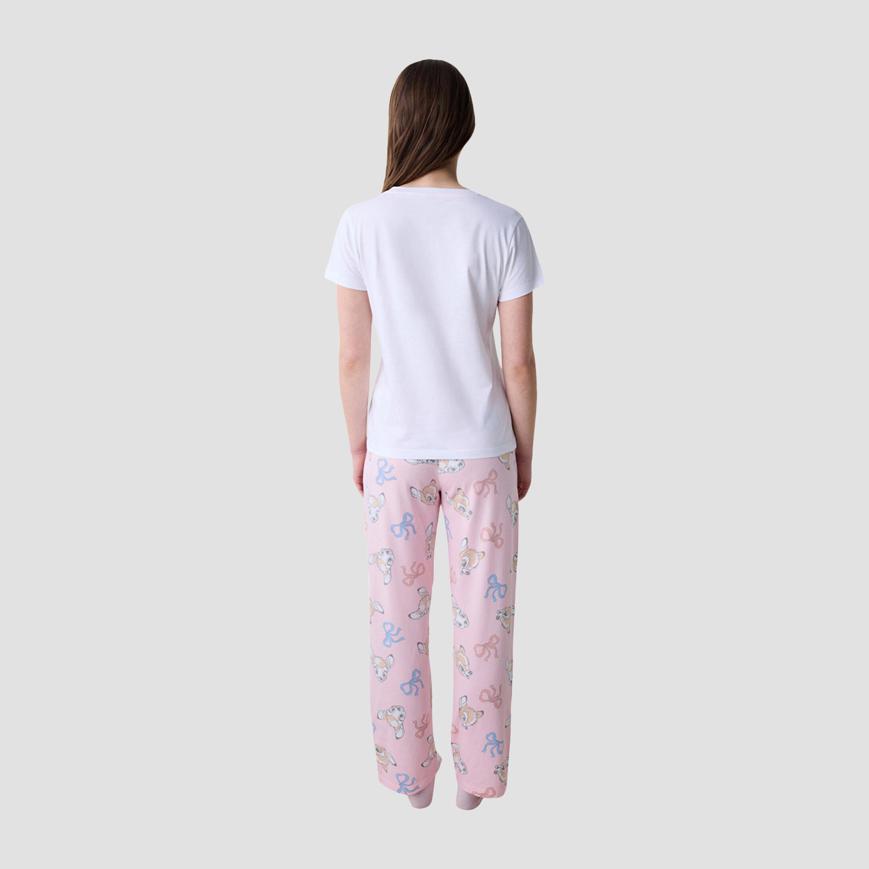 طقم تي شيرت وبيجامة نسائي بطبعة جرافيكية من بينتي-women-clothing-nightwear-pyjamas-longsets-image-4