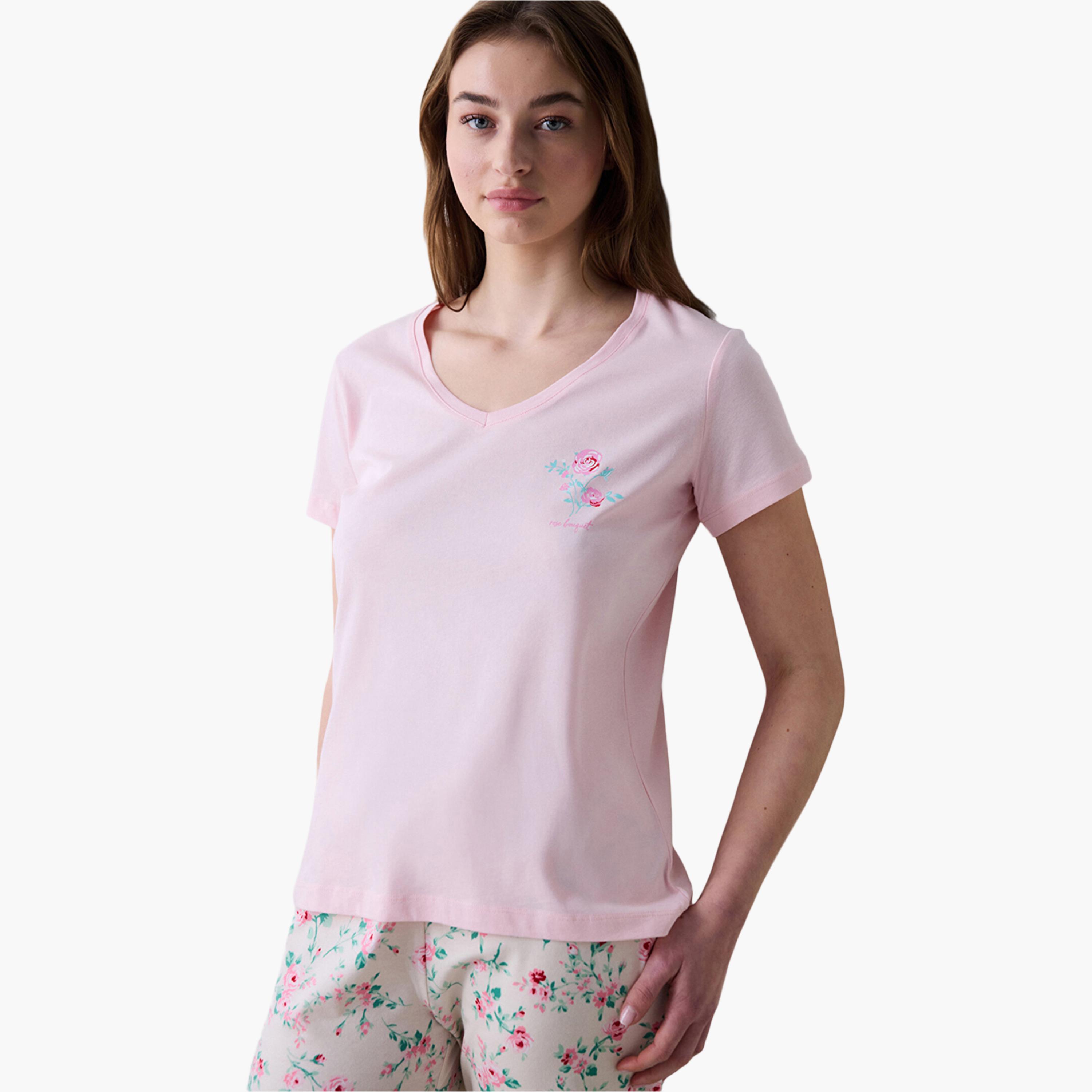 طقم تي شيرت وبيجامة نسائي بطبعة زهور من بينتي-women-clothing-nightwear-pyjamas-longsets-image-5