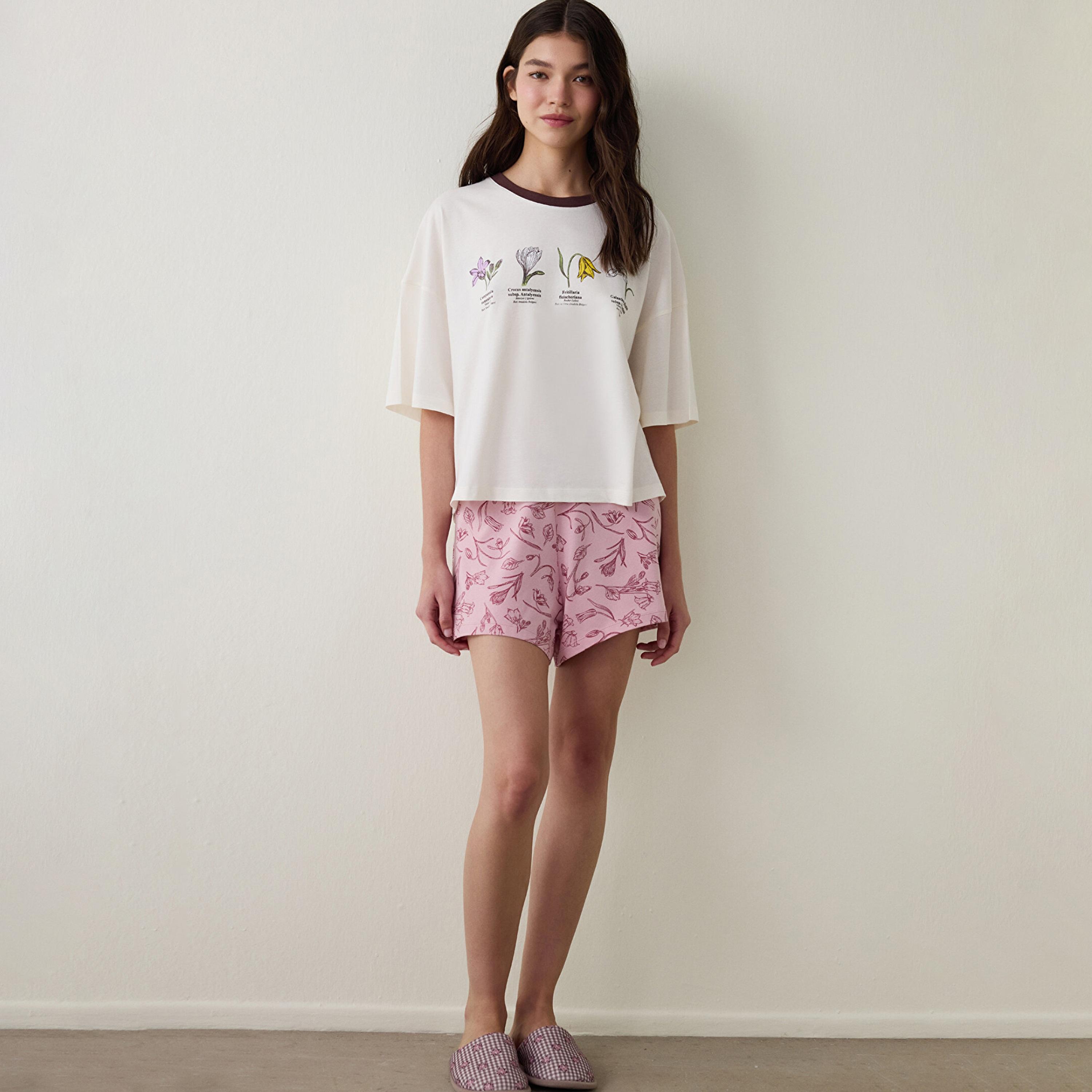 Penti Floral Print Cotton Steppe Tulip Women's T-Shirt & Shorts Set-women-clothing-nightwear-pyjamas-shortsets-image-1