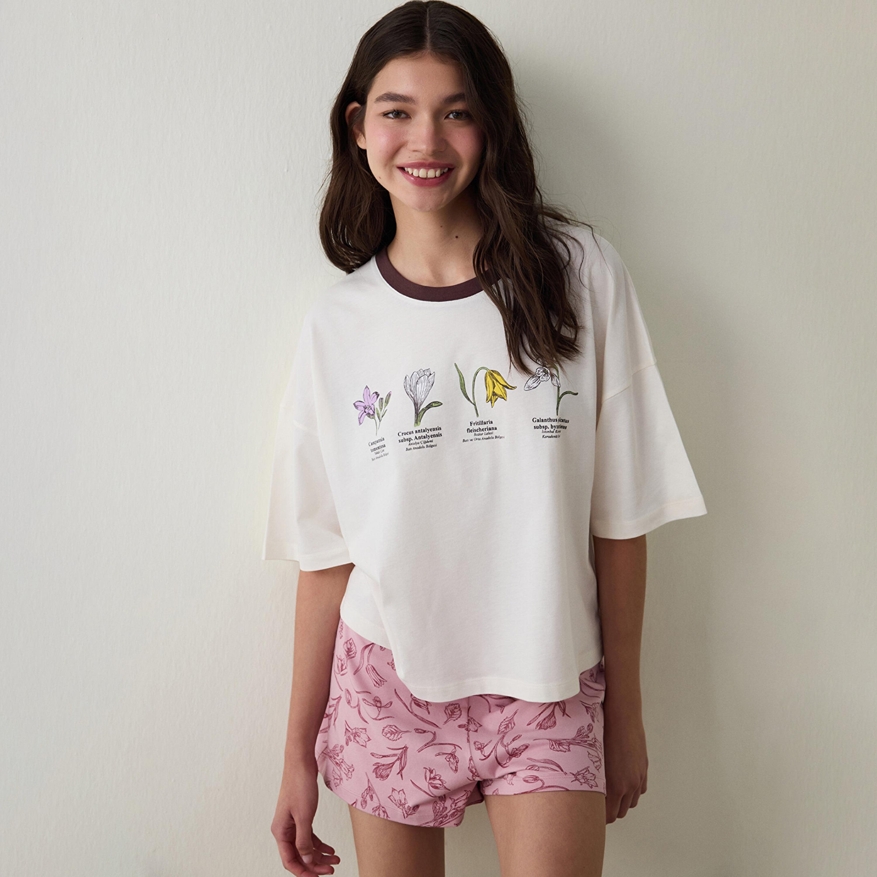 Penti Floral Print Cotton Steppe Tulip Women's T-Shirt & Shorts Set-women-clothing-nightwear-pyjamas-shortsets-image-3