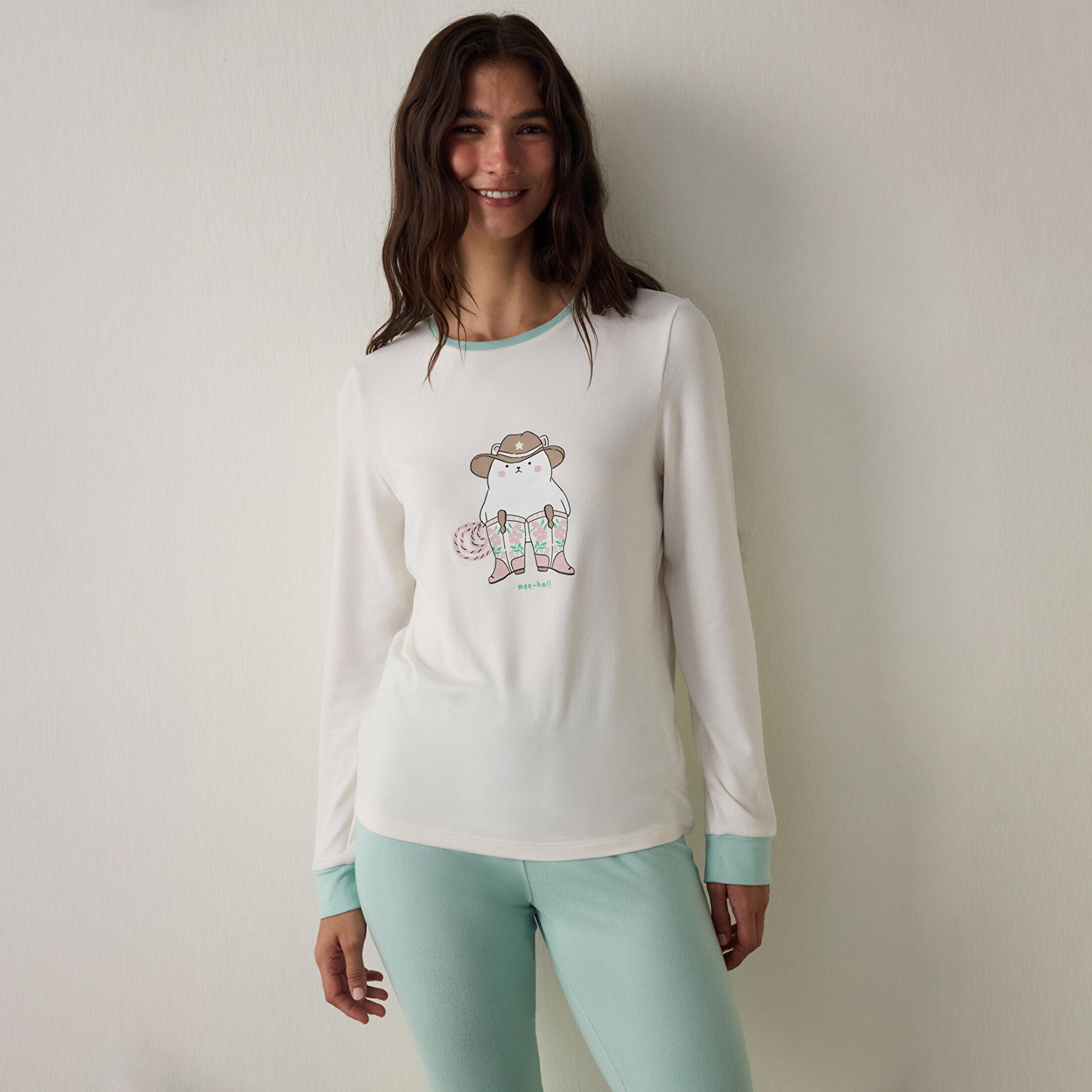 طقم بيجاما نسائي بطبعة جرافيك مكون من تيشيرت وبنطلون من بنتي-women-clothing-nightwear-pyjamas-longsets-image-3
