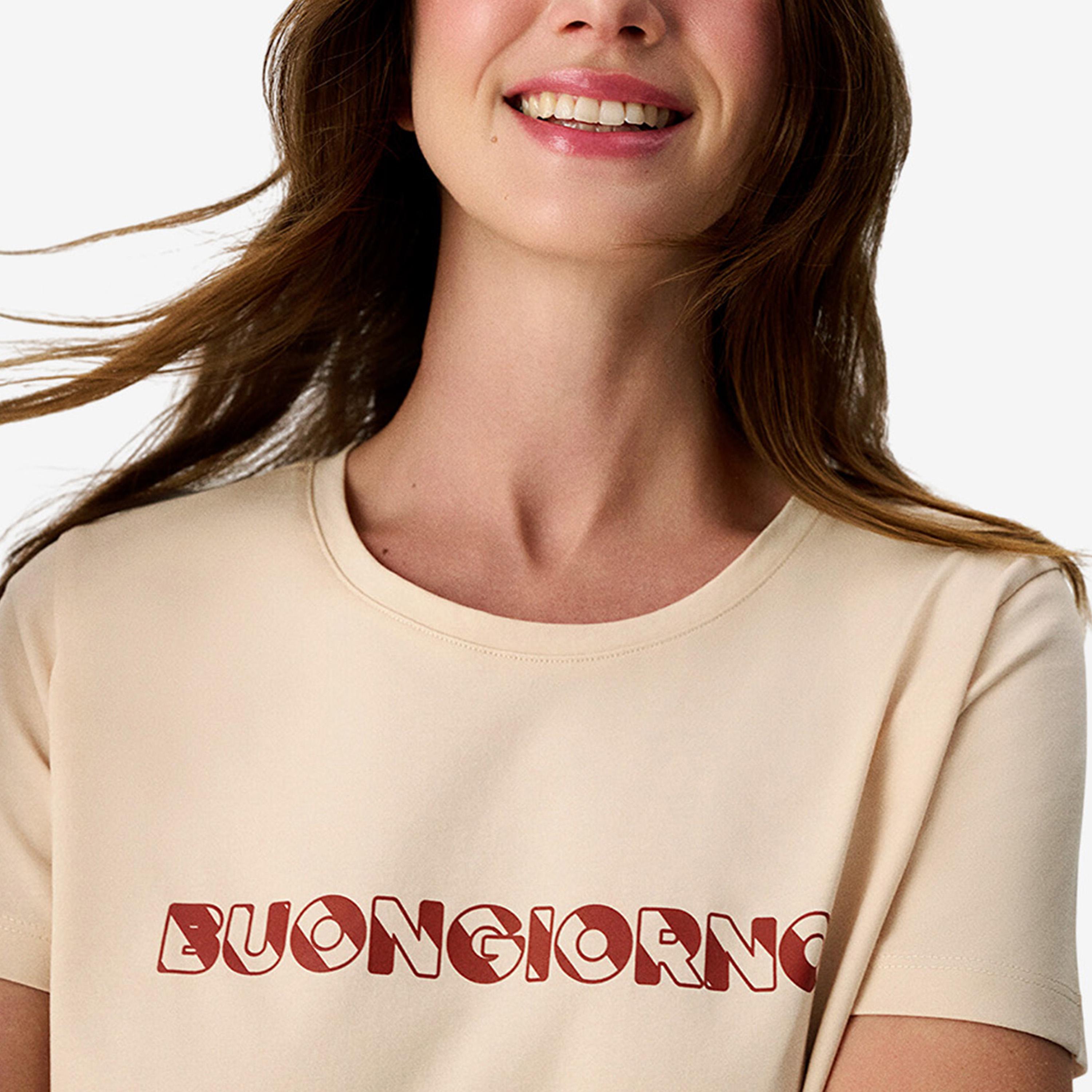 طقم بيجامة حريمي تيشيرت مخطط بفتحة رقبة مستديرة وبنطال من بينتي-women-clothing-nightwear-pyjamas-longsets-image-5