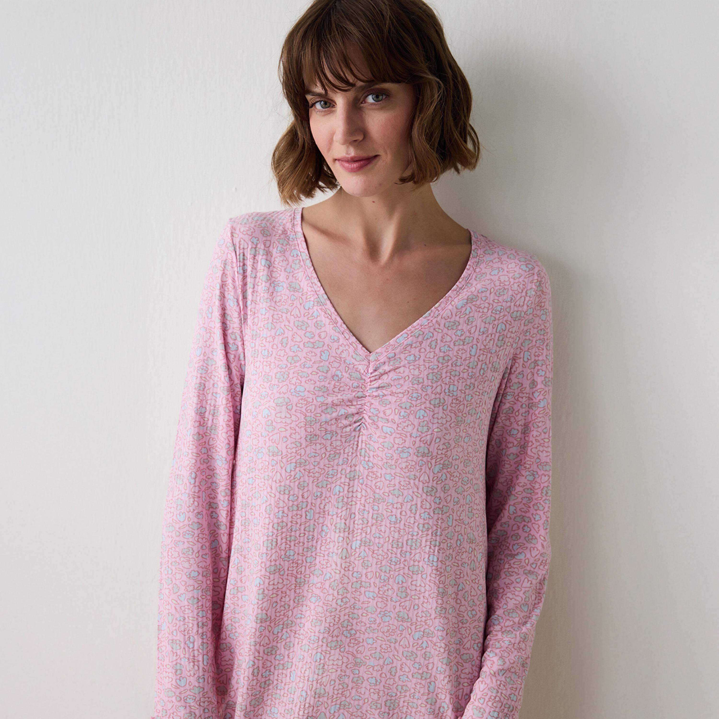 فستان نوم نسائي "أوفرسايز" مطبوع بياقة سبعة وأكمام طويلة من بنتي-women-clothing-nightwear-nighties-image-3
