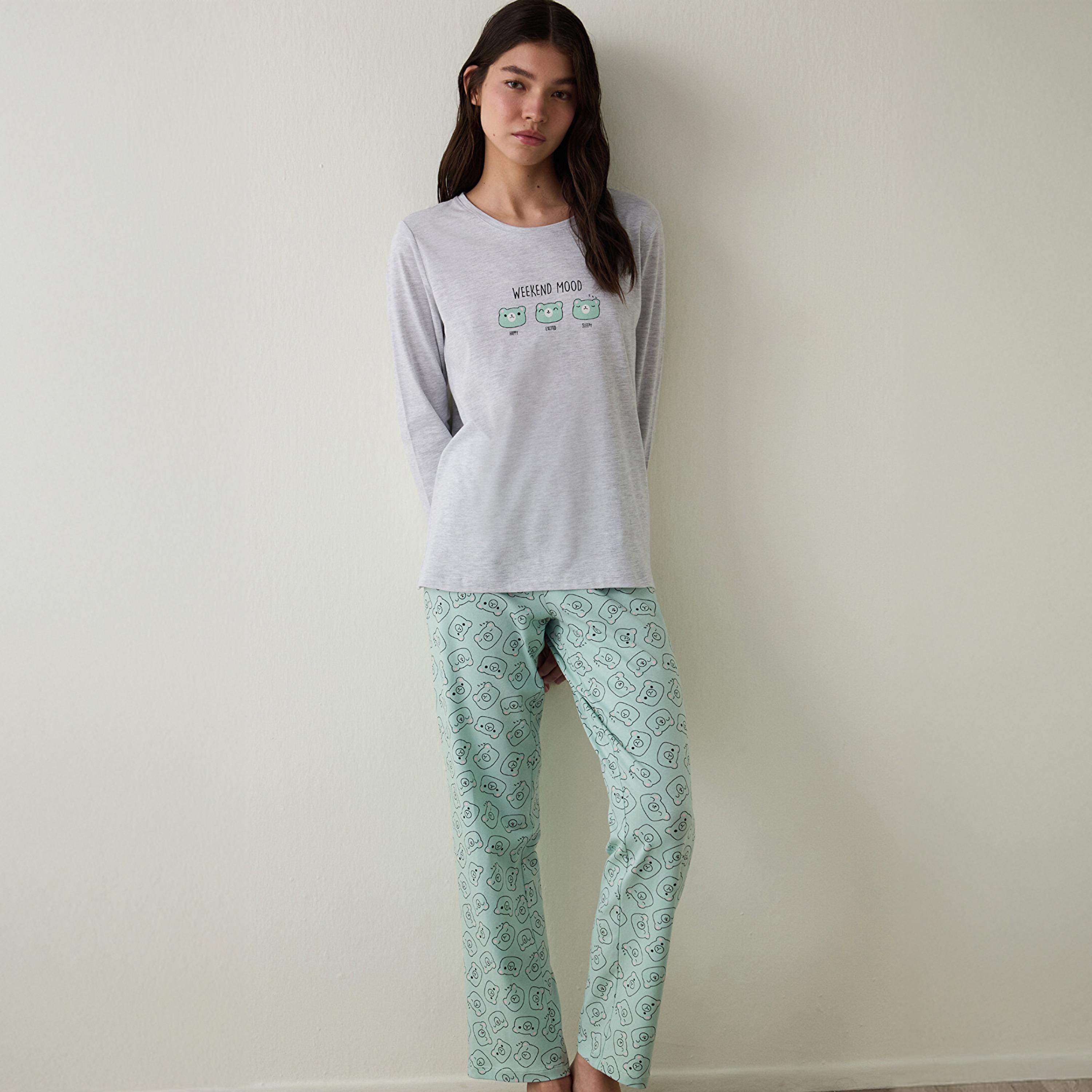 طقم بيجاما نسائي مطبوع مكون من تيشيرت وبنطلون من بنتي-women-clothing-nightwear-pyjamas-longsets-image-1