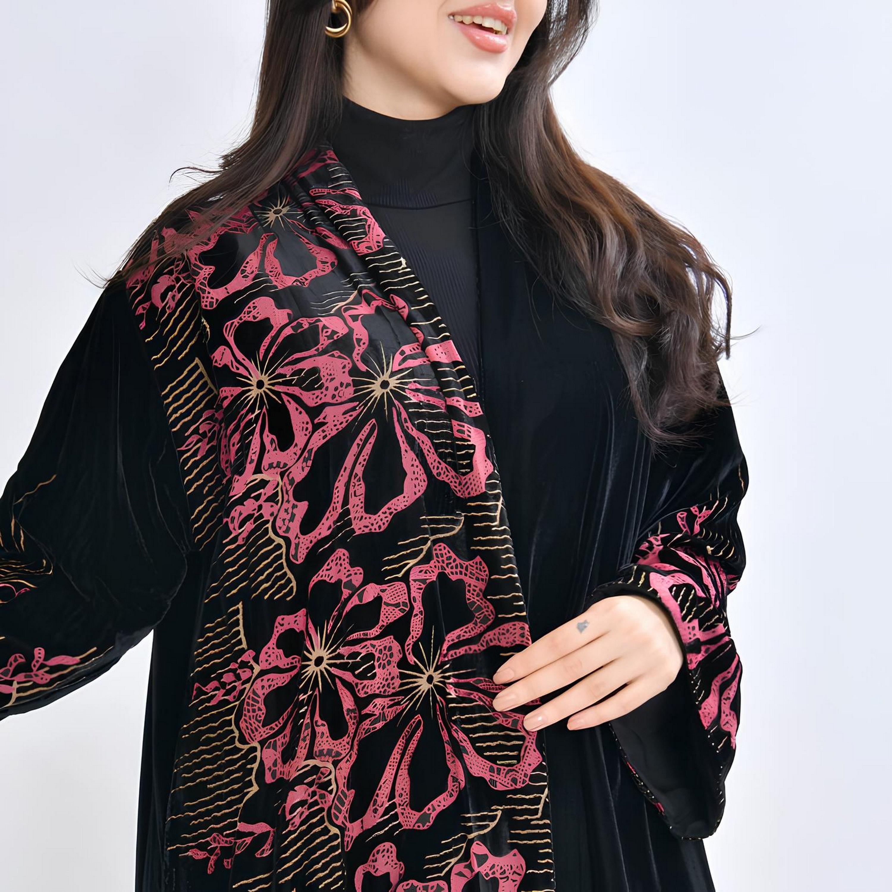 Oya Abaya Black Floral Print Wide Sleeves Velvet Women's Abaya-women-arabicclothing-abayas-image-3