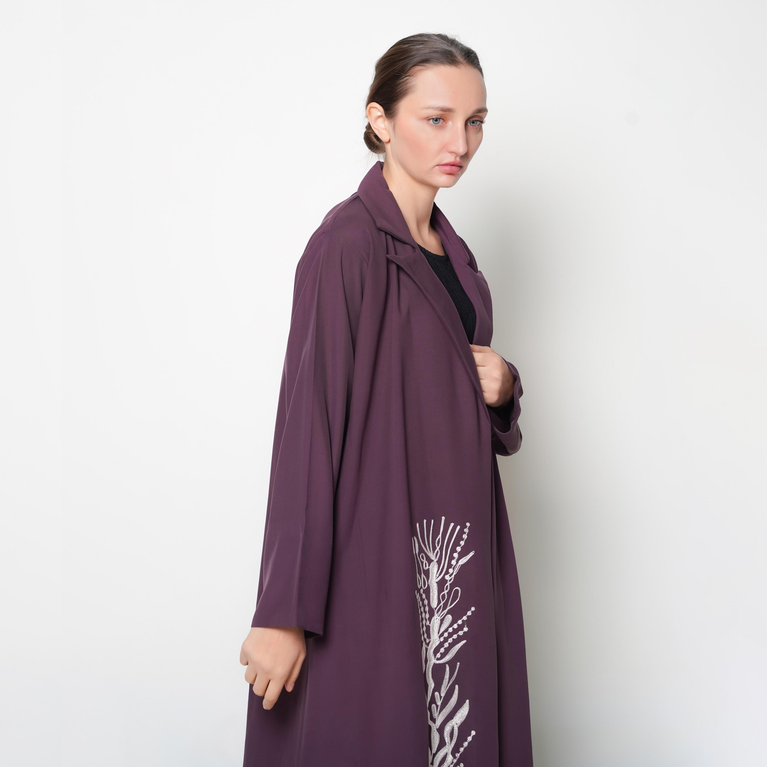 Oya Abaya Embroidered Lapel Collar Women's Formal Quarter-Circle Cut Blazer Style Formal Abaya-women-arabicclothing-abayas-image-2