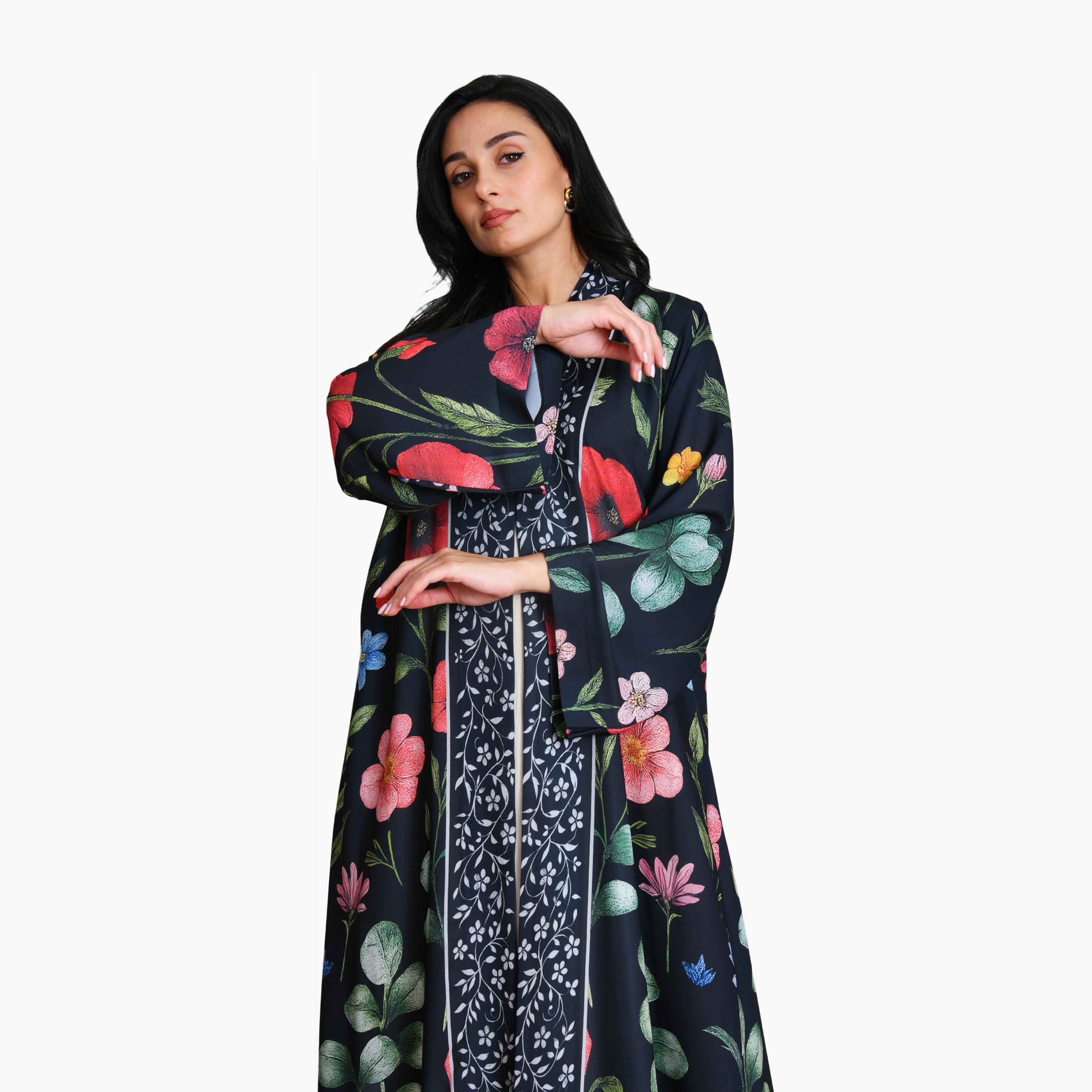 عباية سوداء بطبعة زهور وأكمام واسعة من الشيفون للنساء مع حجاب من أويا عباية-women-arabicclothing-abayas-image-2