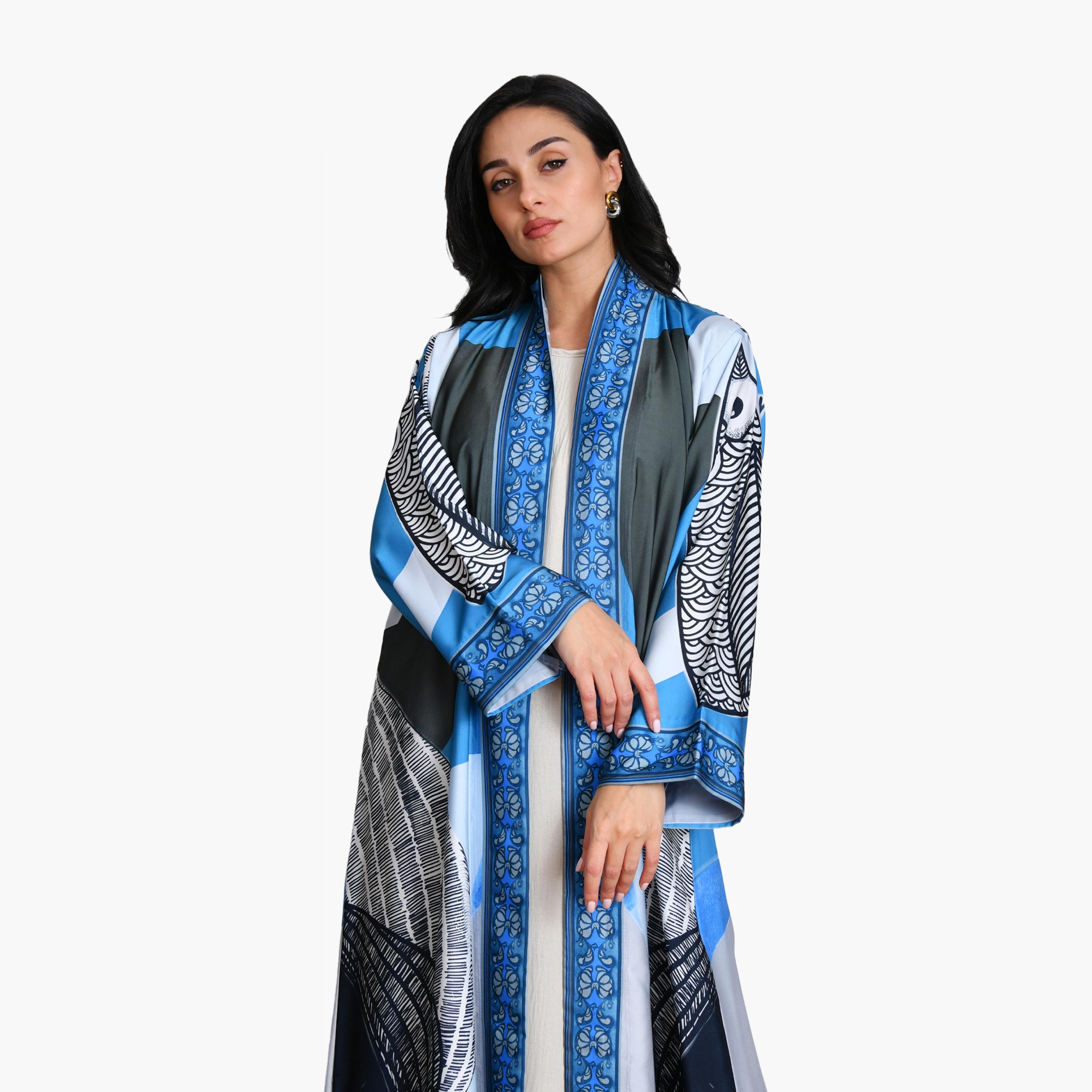 عباية سوداء بطبعة تجريدية وأكمام واسعة من الحرير للنساء مع حجاب من أويا عباية-women-arabicclothing-abayas-image-2