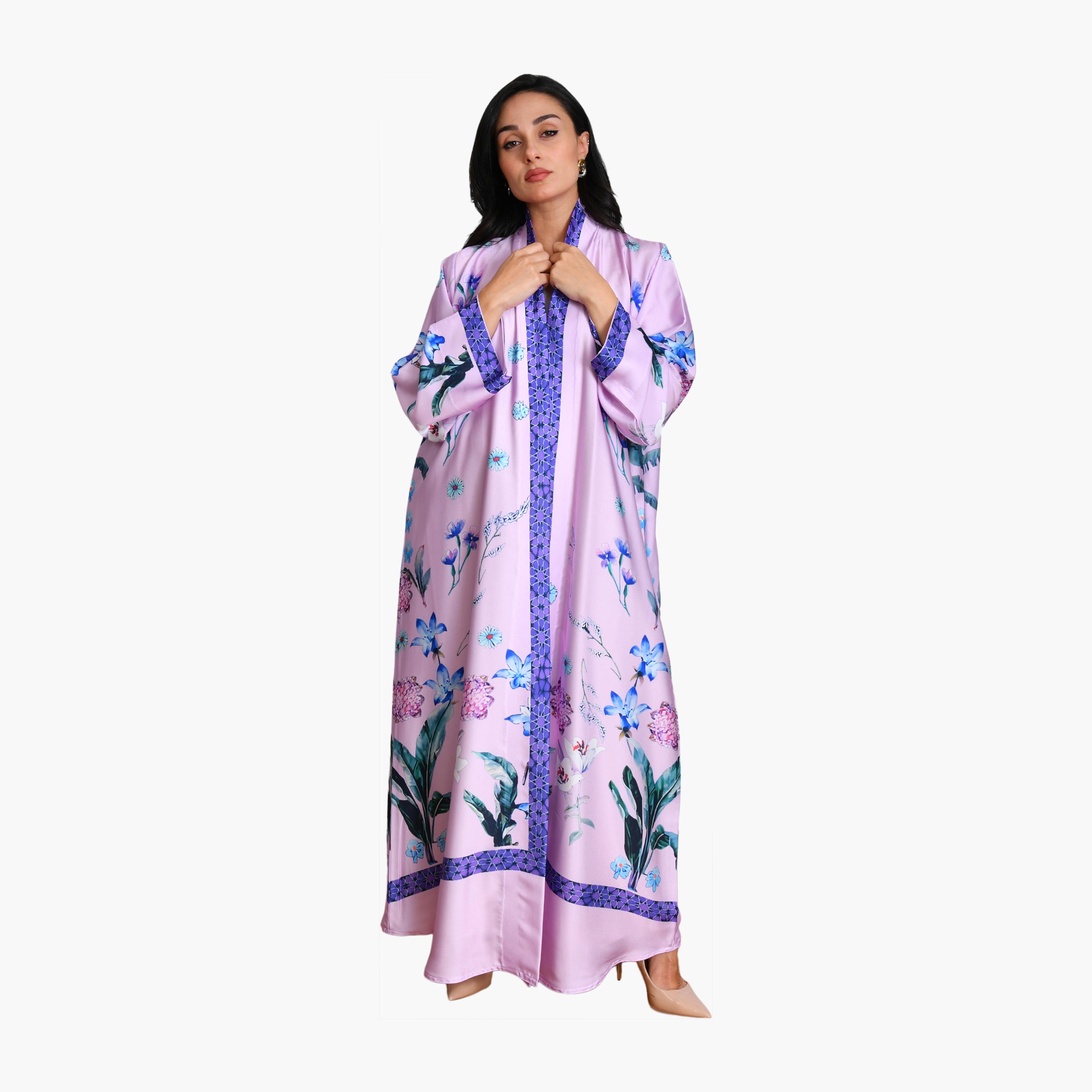 عباية نسائية من الحرير بطبعة زهور وأكمام واسعة وقصّة واسعة مع حجاب من أويا عباية-women-arabicclothing-abayas-image-1