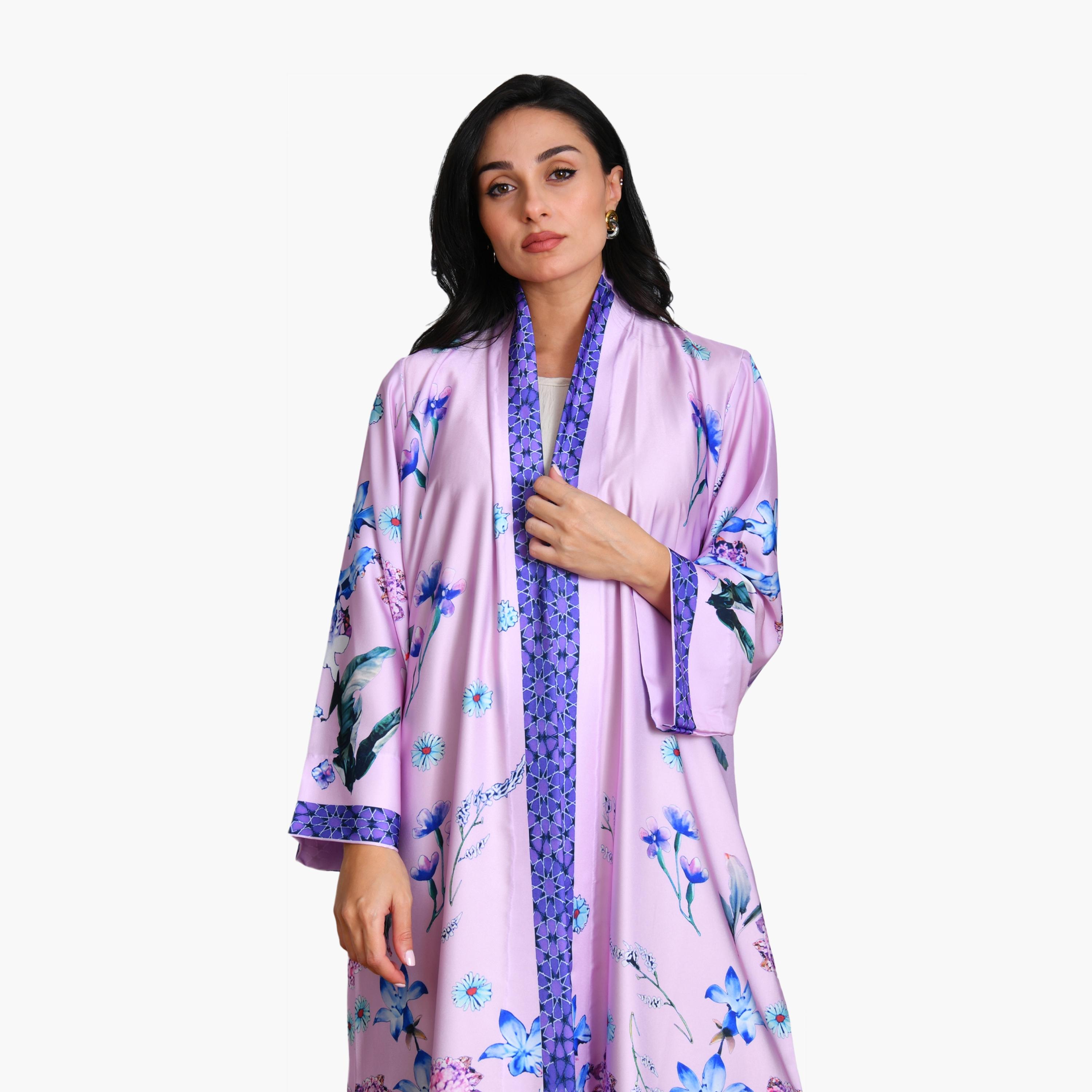 عباية نسائية من الحرير بطبعة زهور وأكمام واسعة وقصّة واسعة مع حجاب من أويا عباية-women-arabicclothing-abayas-image-2