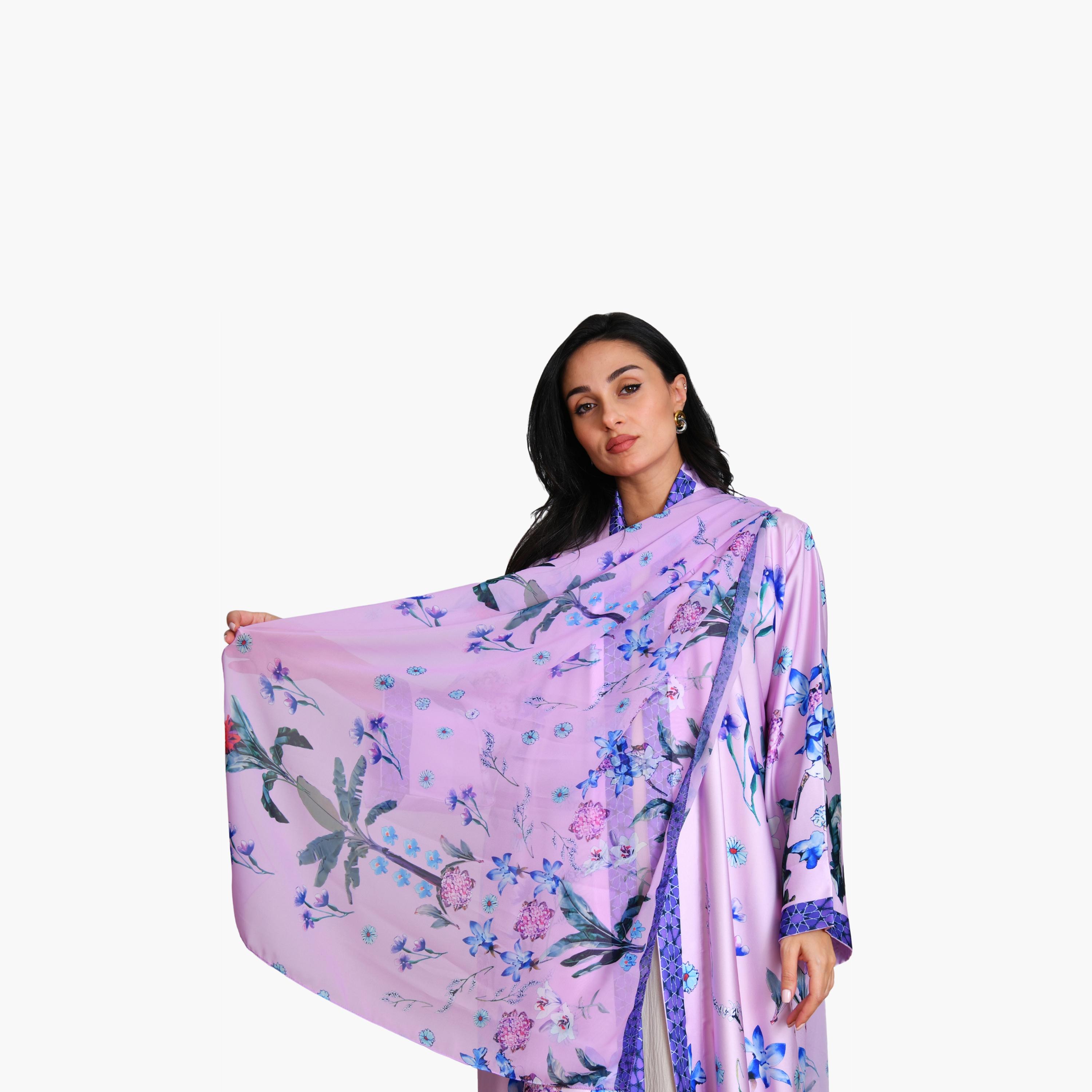 عباية نسائية من الحرير بطبعة زهور وأكمام واسعة وقصّة واسعة مع حجاب من أويا عباية-women-arabicclothing-abayas-image-3