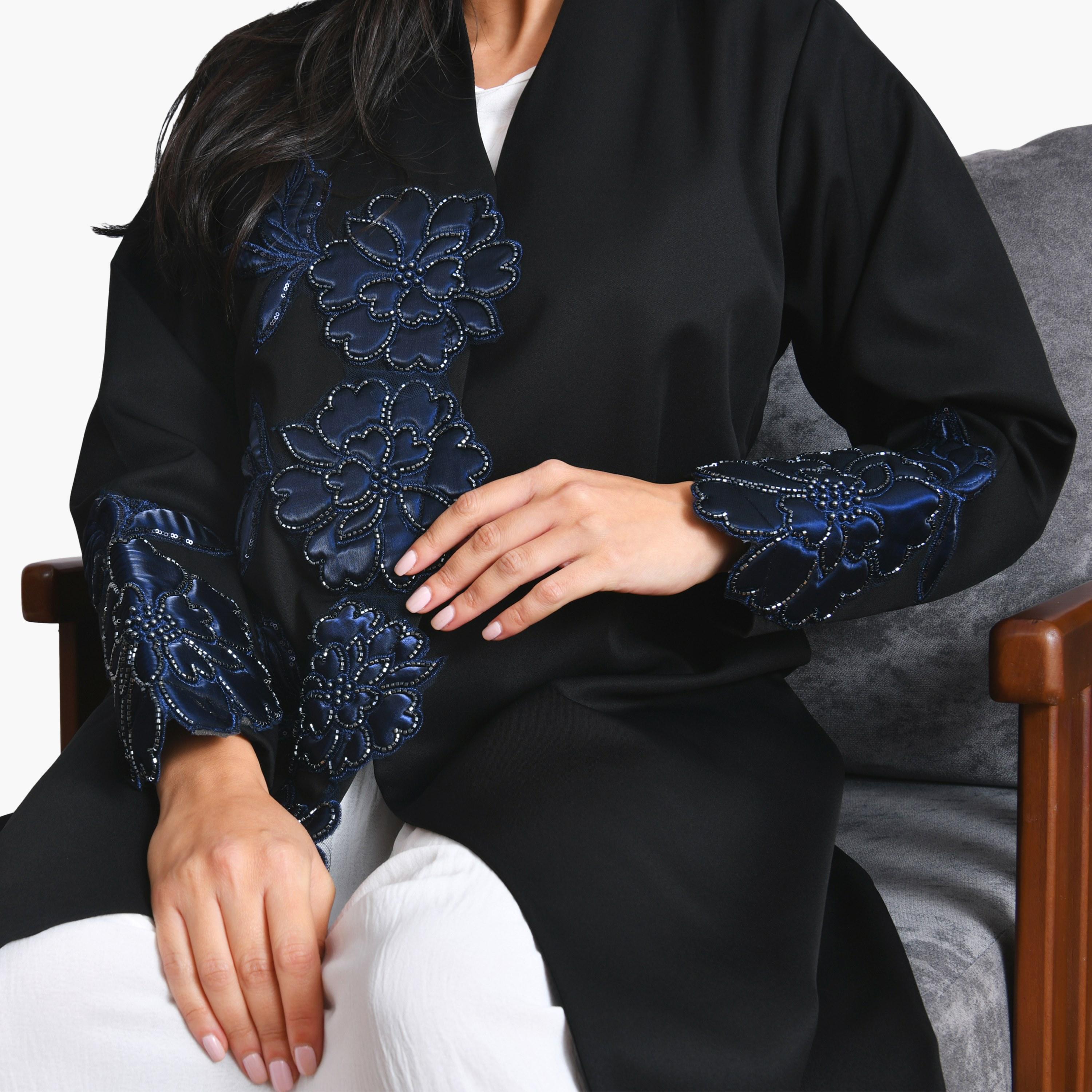 عباية سوداء مطرزة بالزهور والخرز من الكتان للنساء من أويا عباية-women-arabicclothing-abayas-image-5
