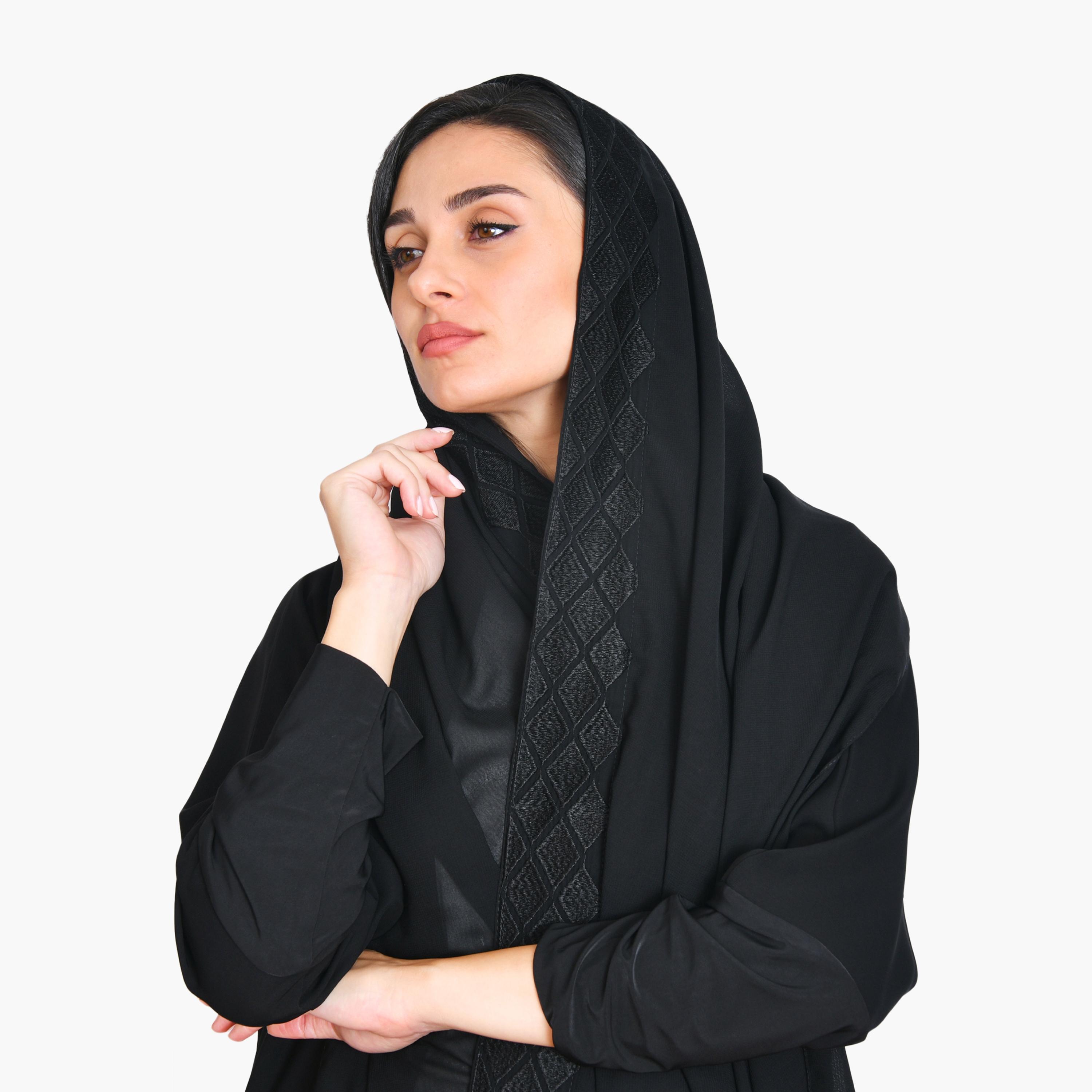 Oya Abaya Black Geometric Embroidered Linen Women's Evening Quarter-Cloche Abaya with Hijab-women-arabicclothing-abayas-image-4