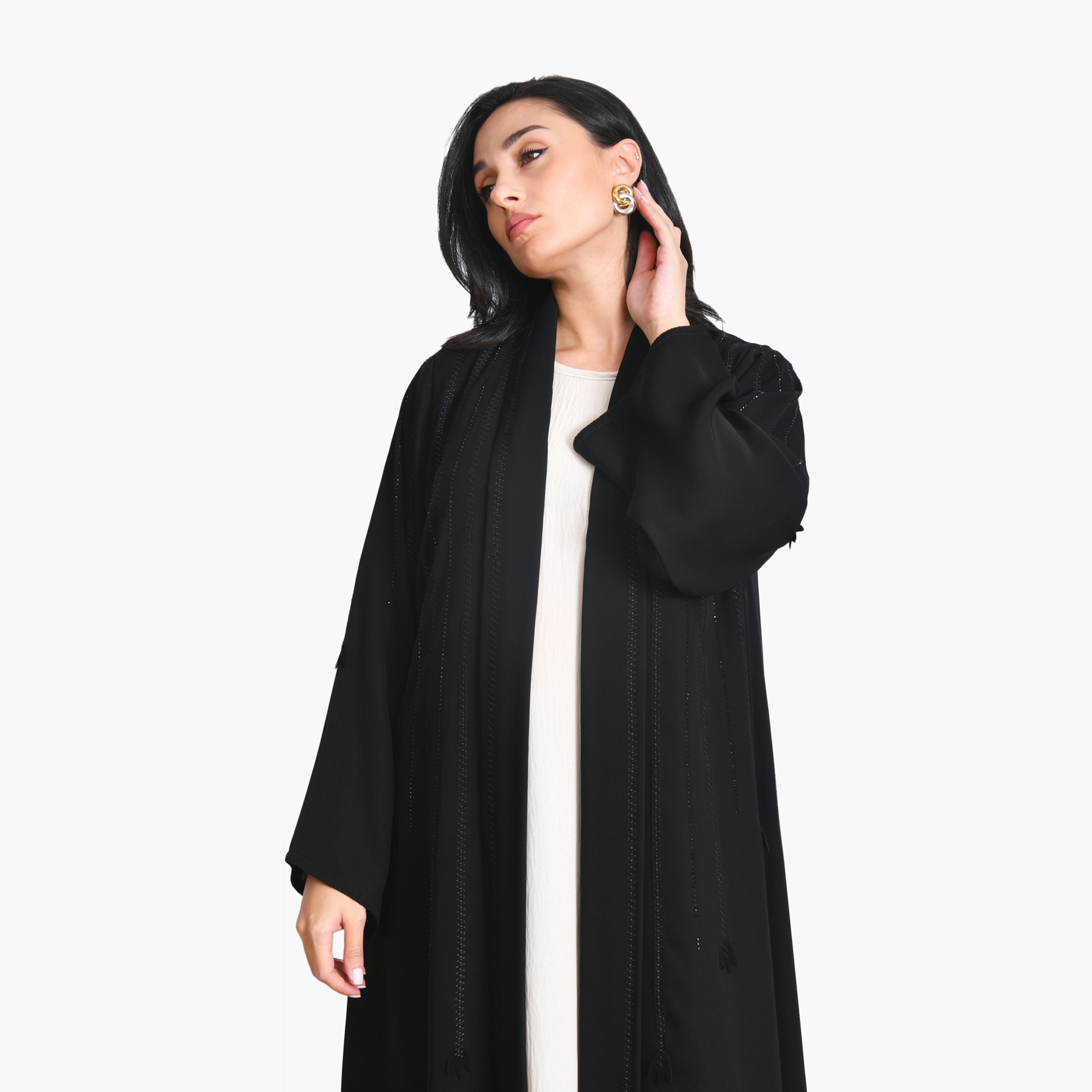 عباية سوداء مطرزة بأكمام واسعة من الكتان للنساء بقصة أنيقة مع حجاب من أويا عباية-women-arabicclothing-abayas-image-2