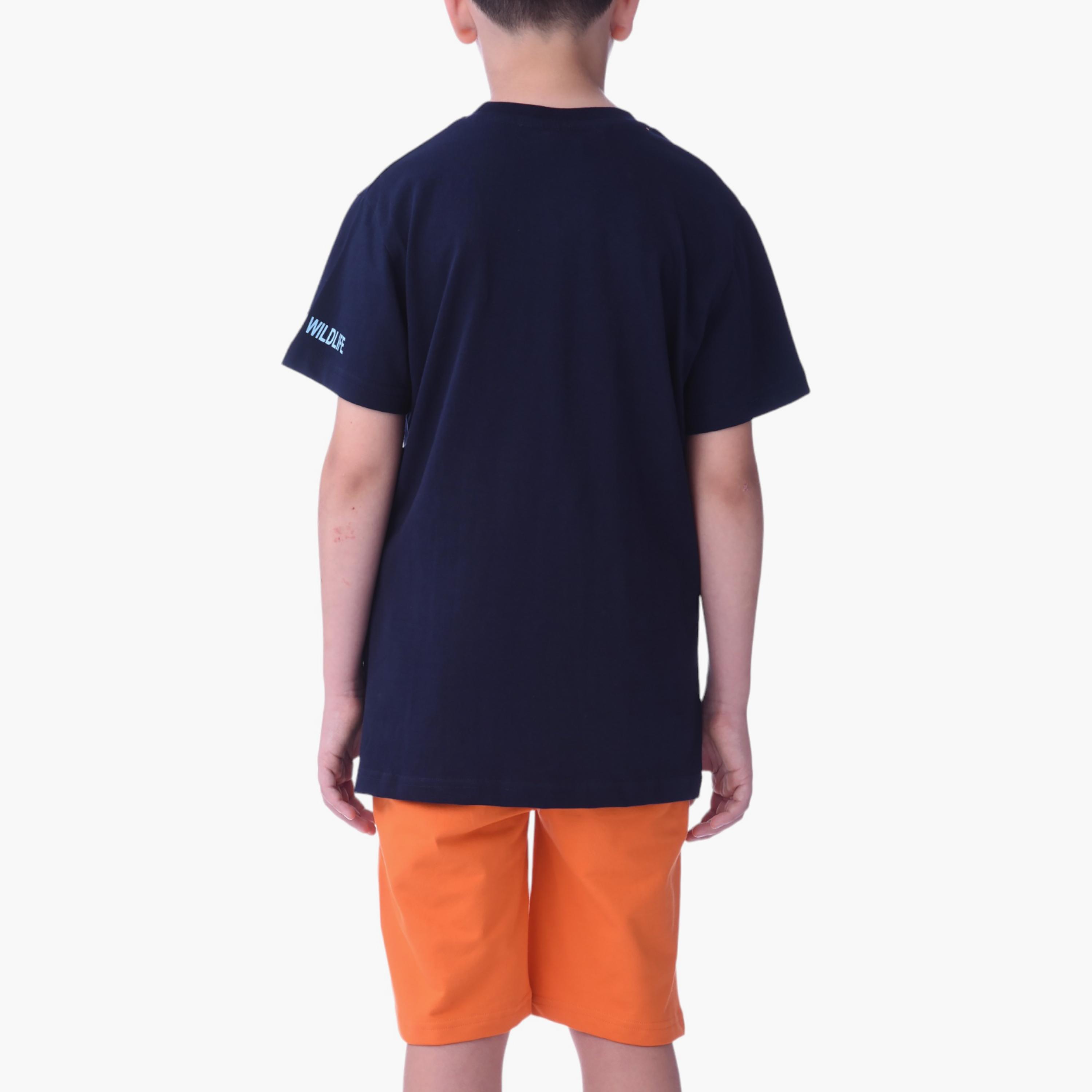 طقم تي شيرت بأكمام قصيرة وشورت بطبعة دايف رايدر من فيكتور اند جين-boys-clothing-setsandcoords-image-3