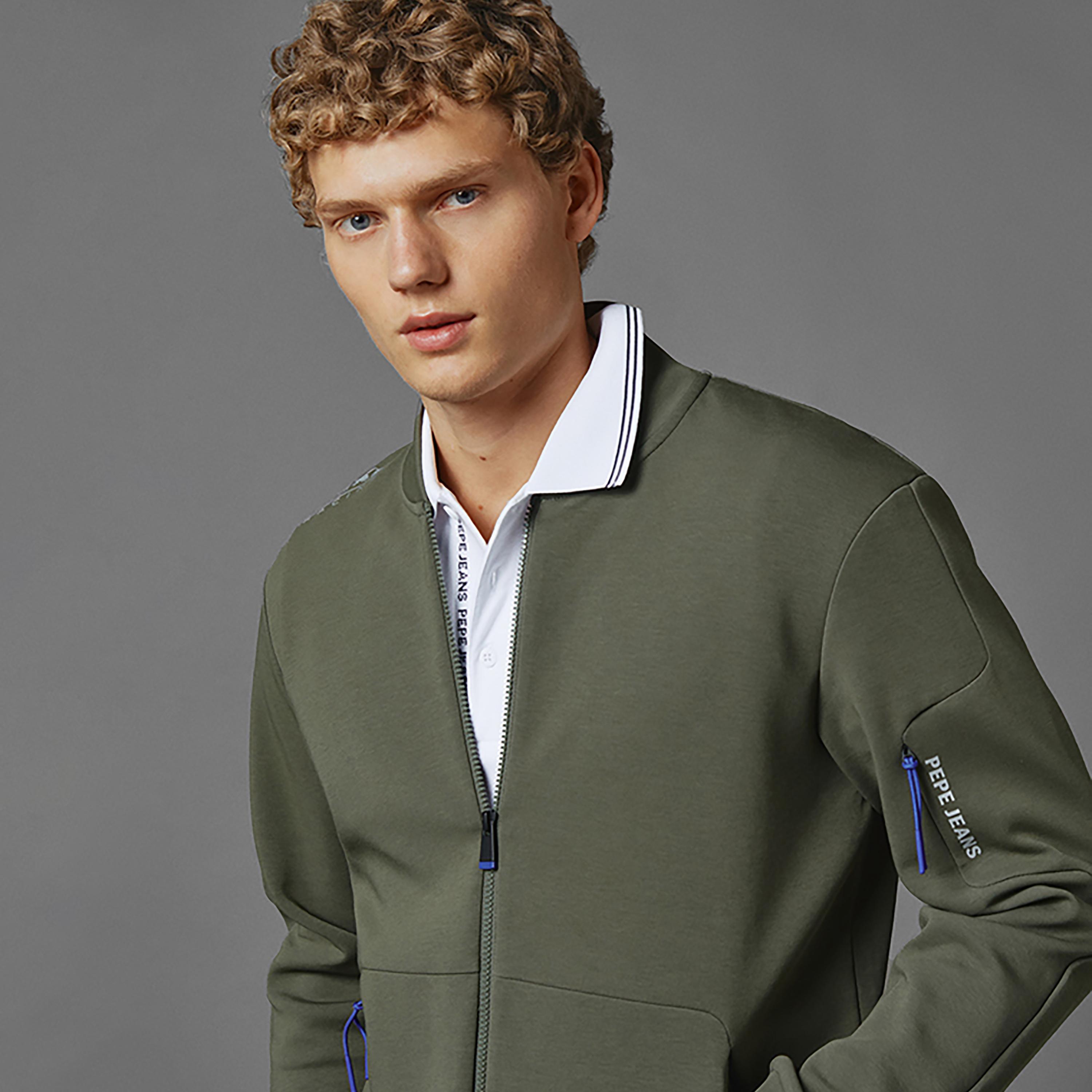 جاكيت بأكمام طويلة وياقة بومبر وطبعة شعار من ريدبول ريسينج X بيبي جينز-men-clothing-jacketsandblazers-jackets-image-6