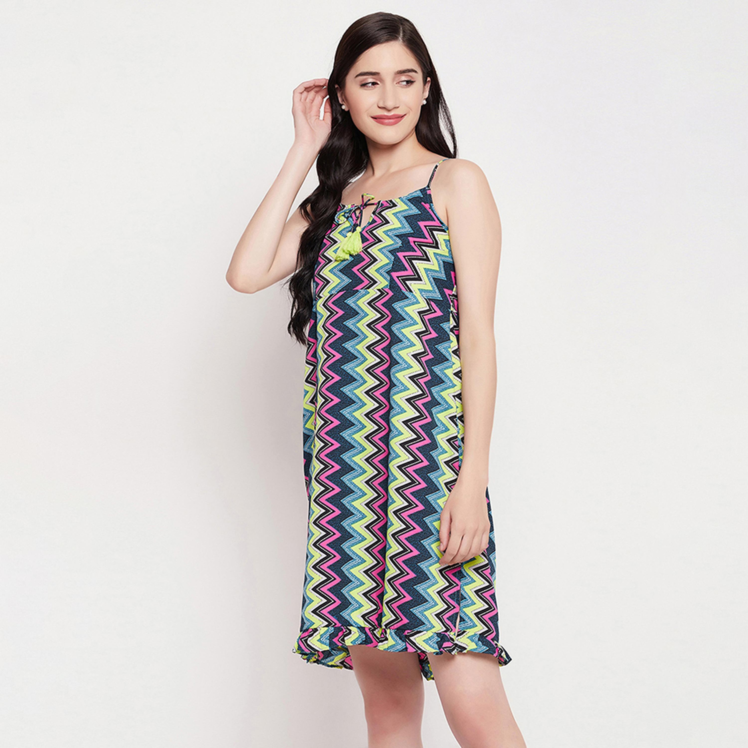 فستان قصير للشاطئ بطبعة شيفرون وكشكشة - كريب متعدد الألوان من كلوفيا-women-clothing-dresses-image-4