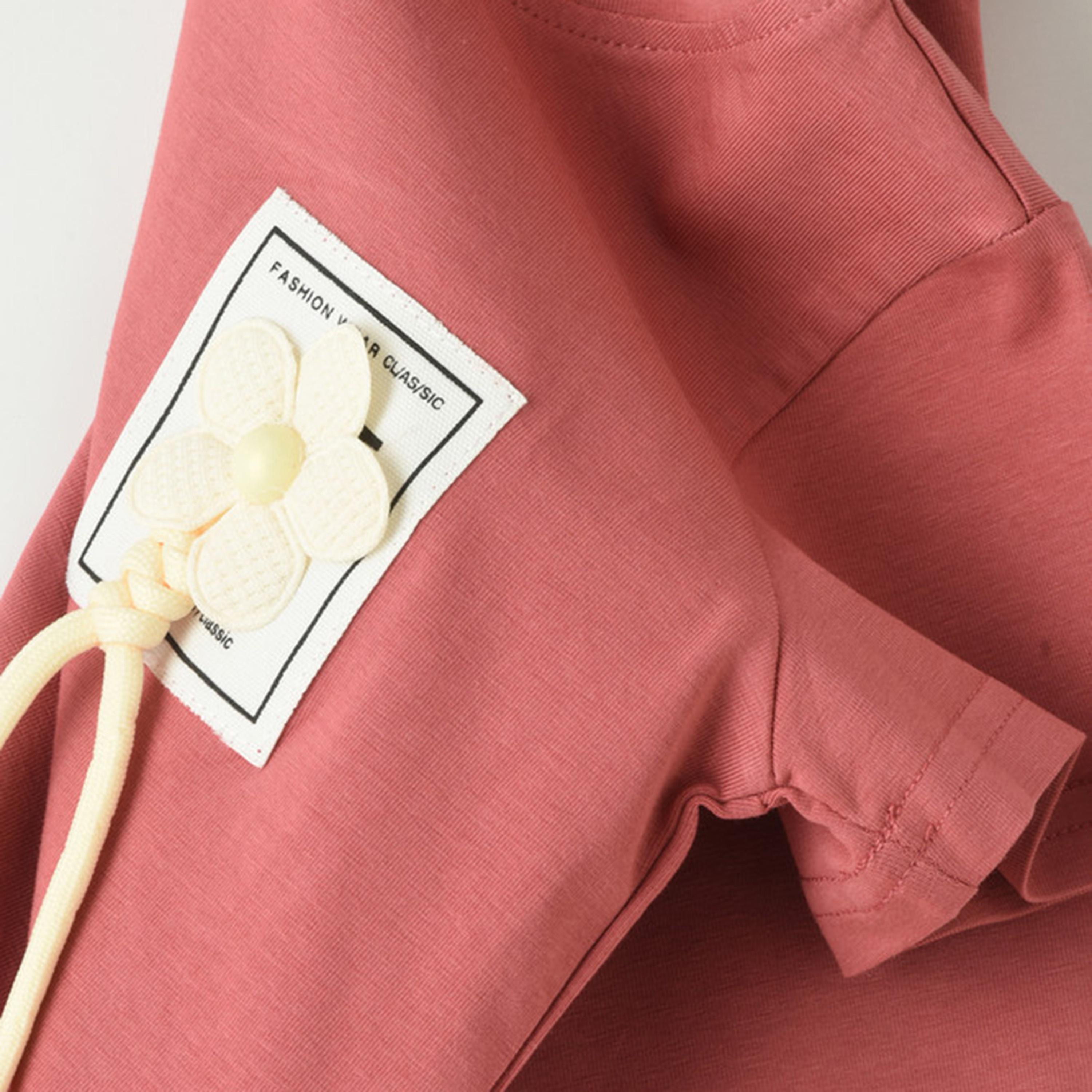 تيشرت بأكمام قصيرة مزين برقعة وردة من يونيكيدز-girls-clothing-tshirts-image-4