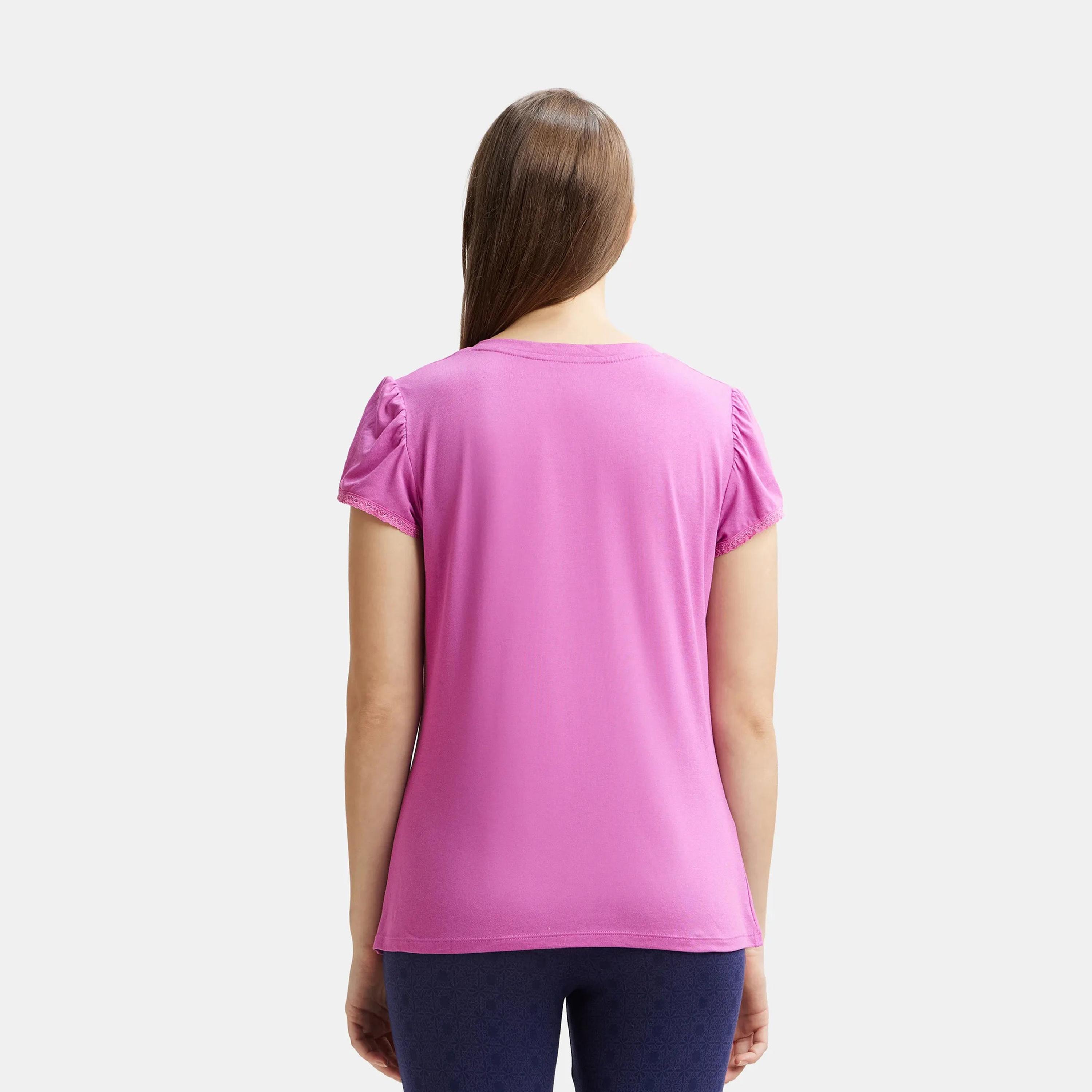 جوكي- تي شيرت ريلاكس نوم نسائي  رقبة V-women-clothing-tshirts-image-23