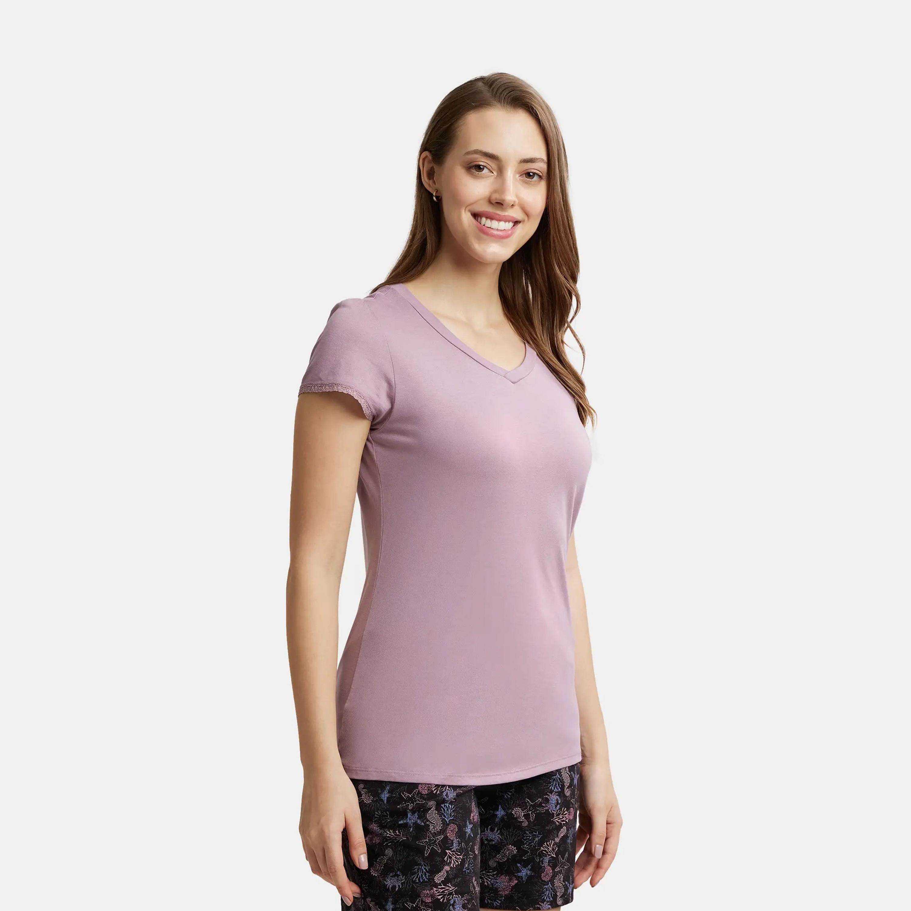 جوكي- تي شيرت ريلاكس نوم نسائي  رقبة V-women-clothing-tshirts-image-5