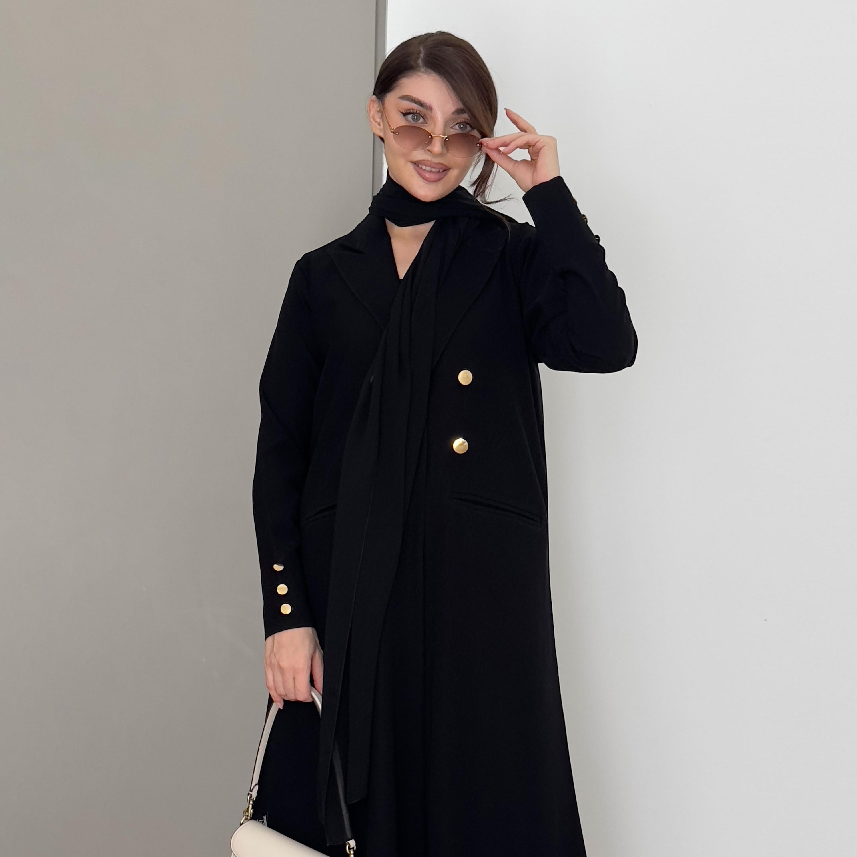 عباية رسمية بتصميم معطف قماش ندى بياقة لا بيل باللون الأسود من روزيت عباية-women-arabicclothing-abayas-image-3