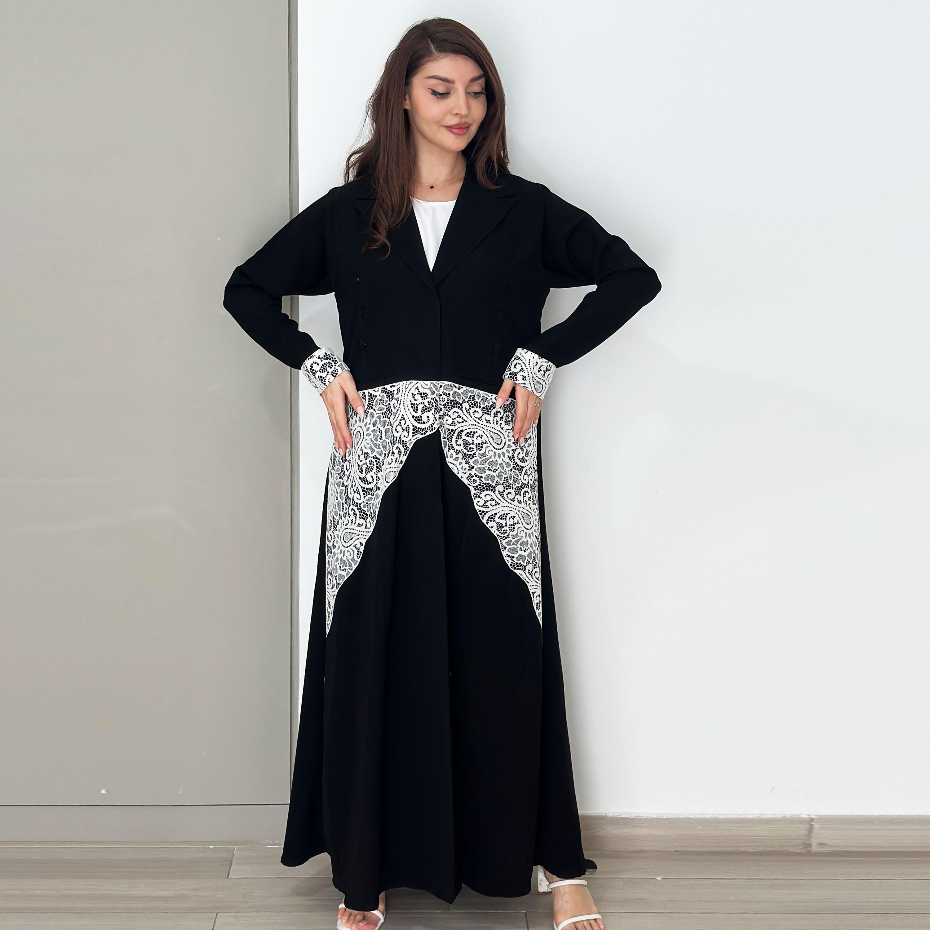 عباية رسمية بتصميم معطف كريب بياقة لا بيل مخططة ودانتيل بيزلي من روزيت عباية-women-arabicclothing-abayas-image-3