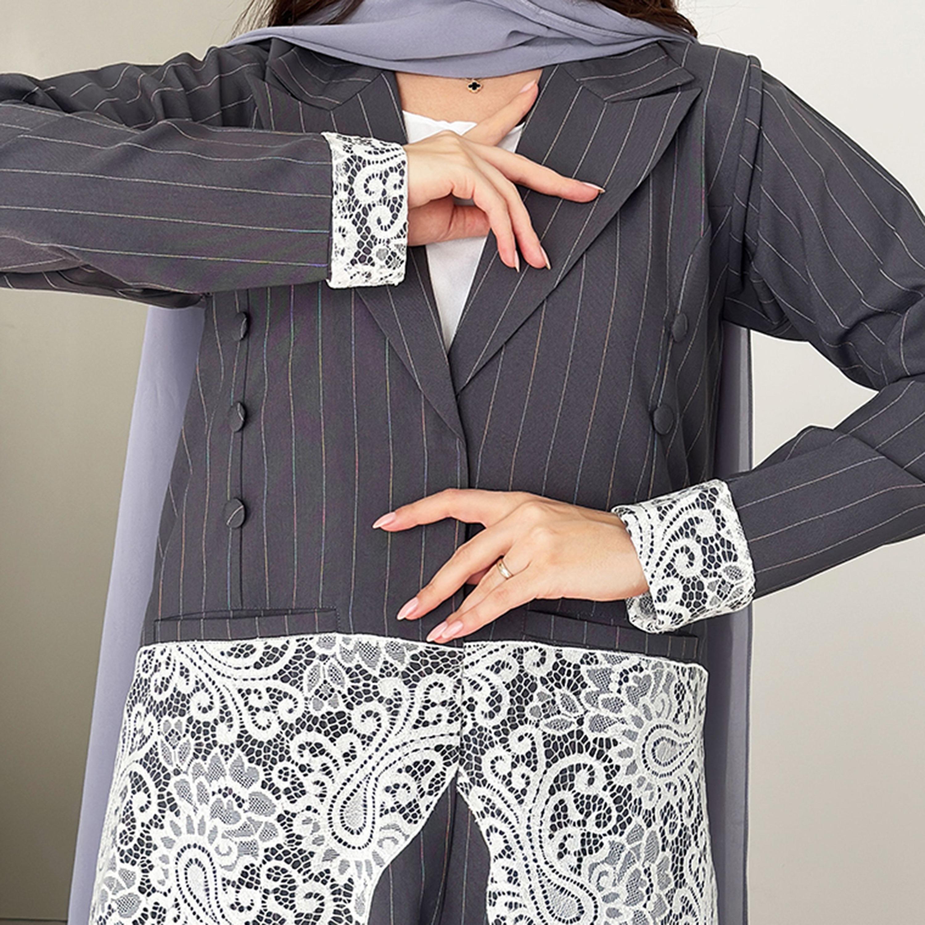 عباية رسمية بتصميم معطف كريب بياقة لا بيل مخططة ودانتيل بيزلي من روزيت عباية-women-arabicclothing-abayas-image-2