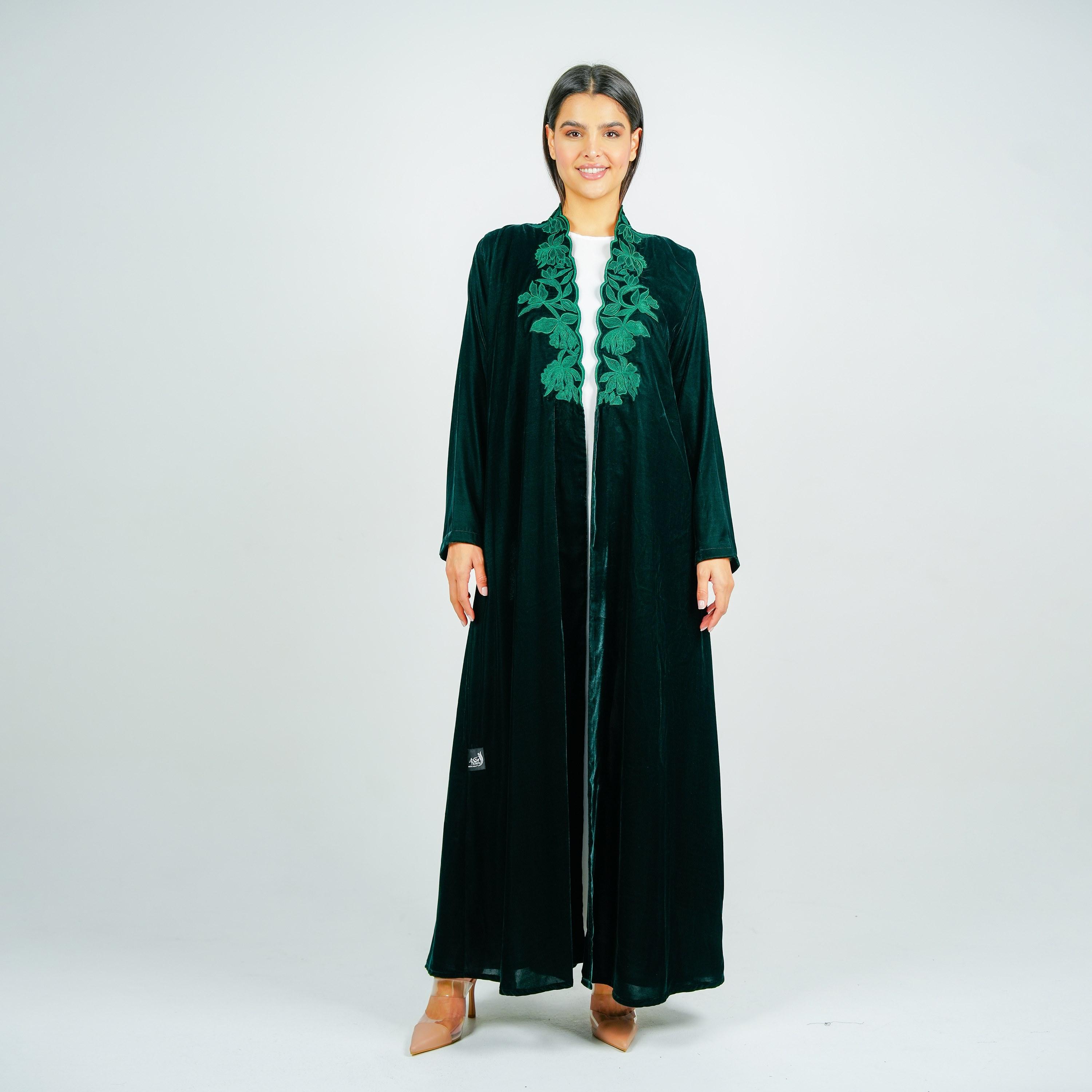 عباية مخمل مطرزة بالزهور مع حجاب من روزيت عباية-women-arabicclothing-abayas-image-4