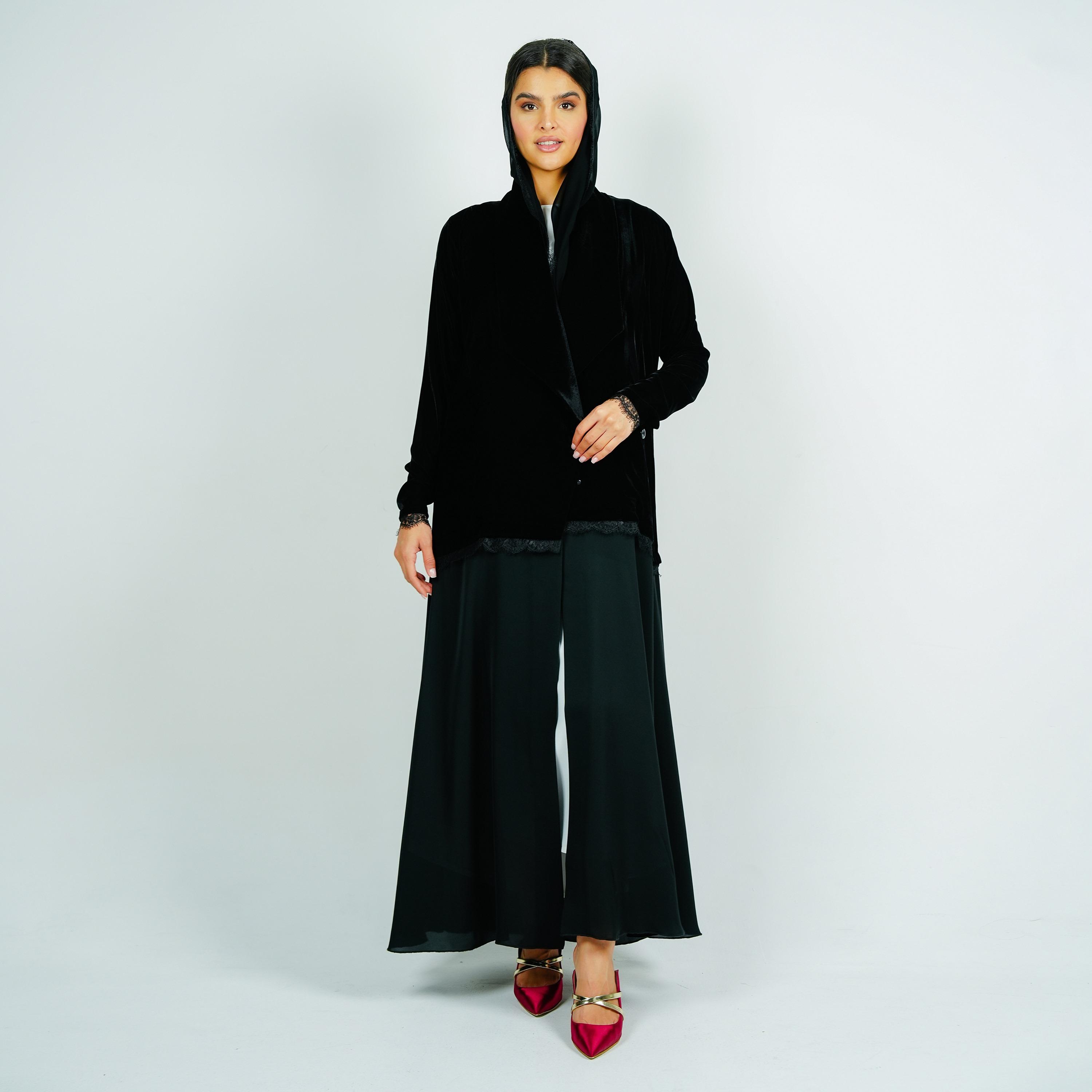 Rosette Abaya Black Colour-Blocked Barbie Crepe Abaya with Hijab-women-arabicclothing-abayas-image-3