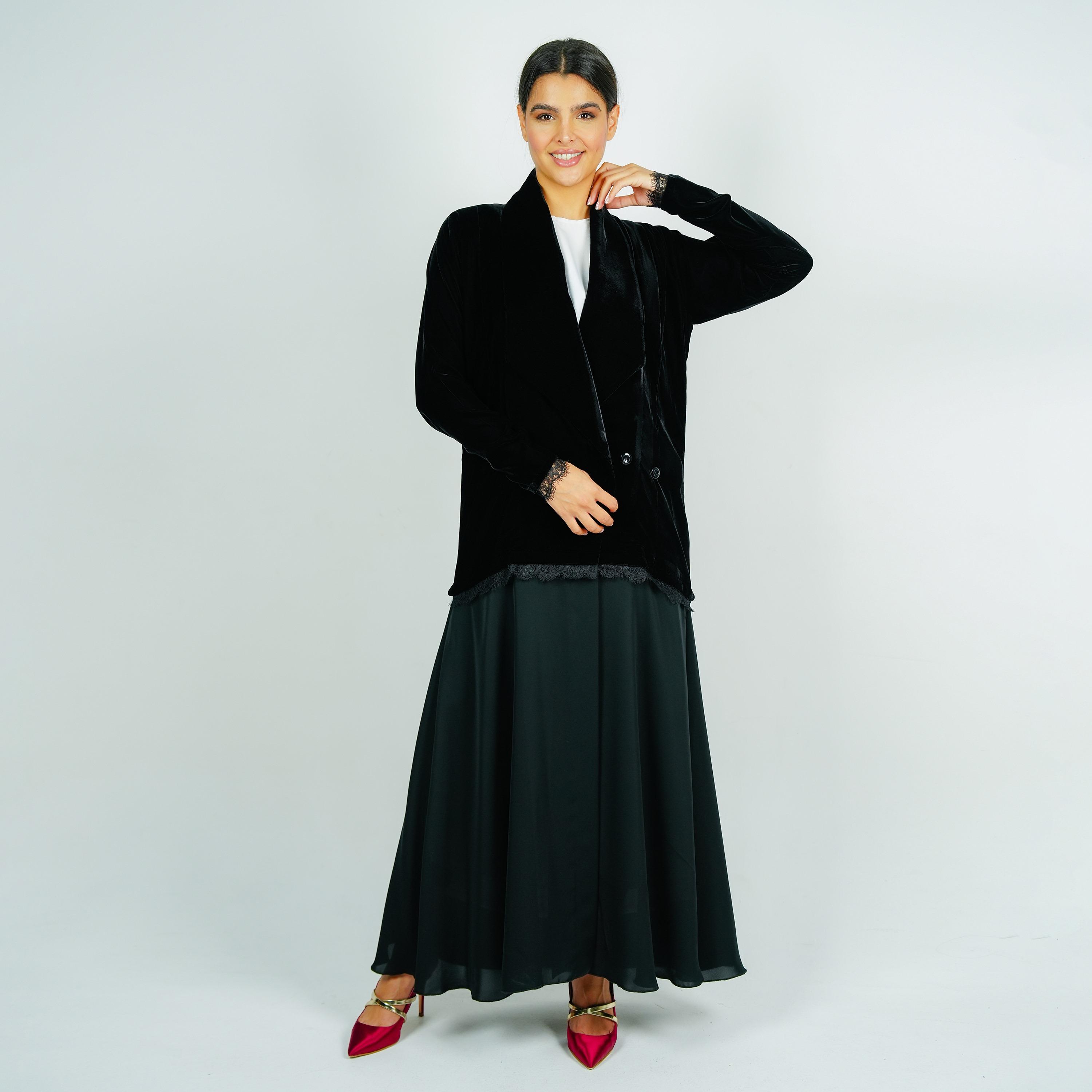 Rosette Abaya Black Colour-Blocked Barbie Crepe Abaya with Hijab-women-arabicclothing-abayas-image-4