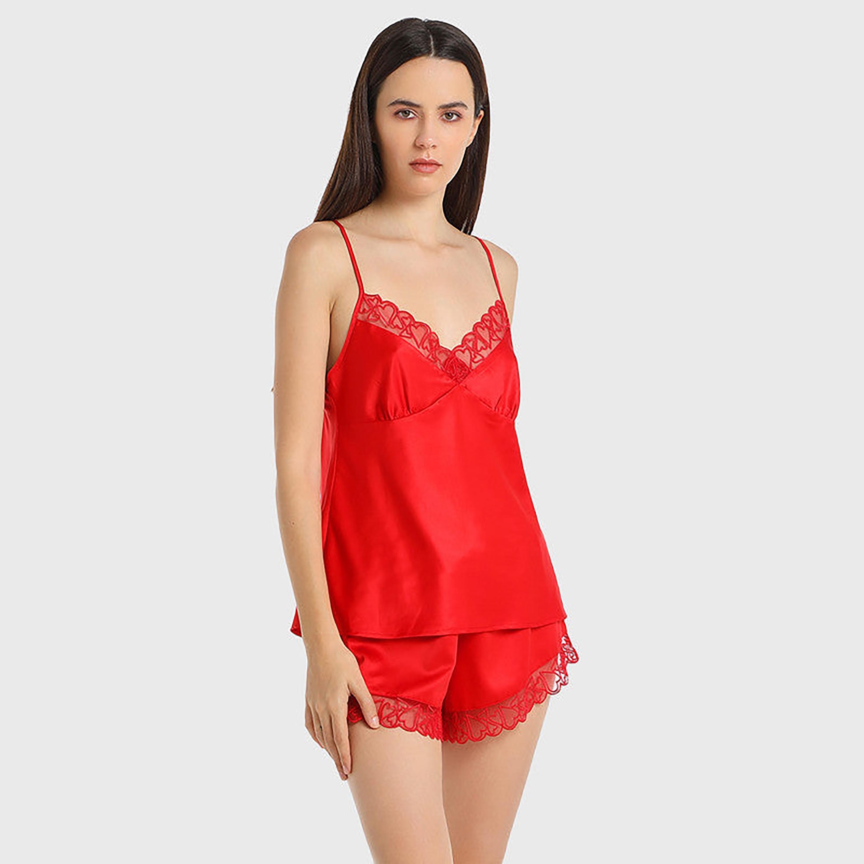 بلوزة كامي نسائية حمراء غير مبطنة وغير سلكية من Isla & Evie-women-clothing-lingerie-camisoles-image-3