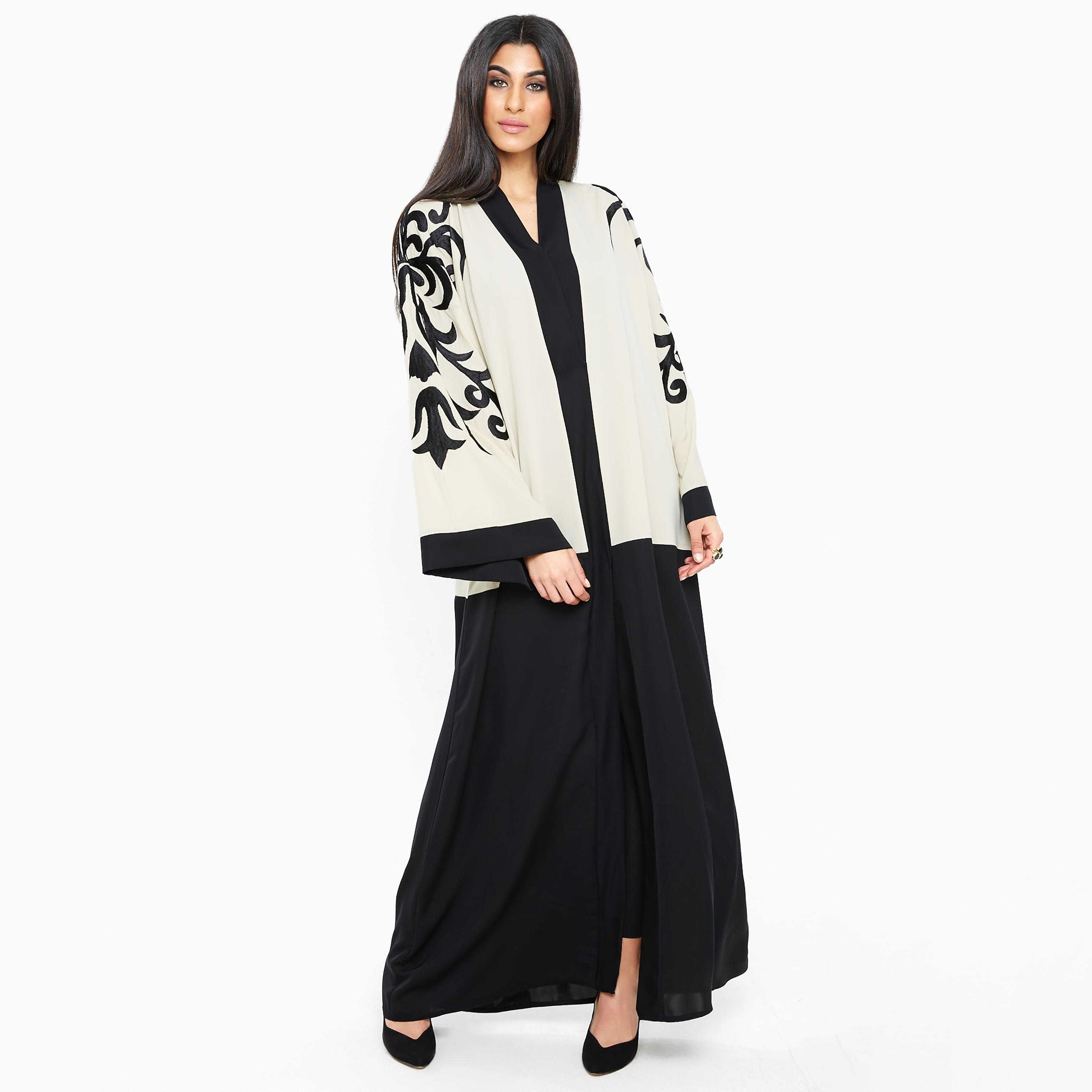 Nukhbaa Multicolor Embroidered and Colour Blocked Wide Sleeves Nida Women's Abaya with Hijab-women-arabicclothing-abayas-image-2