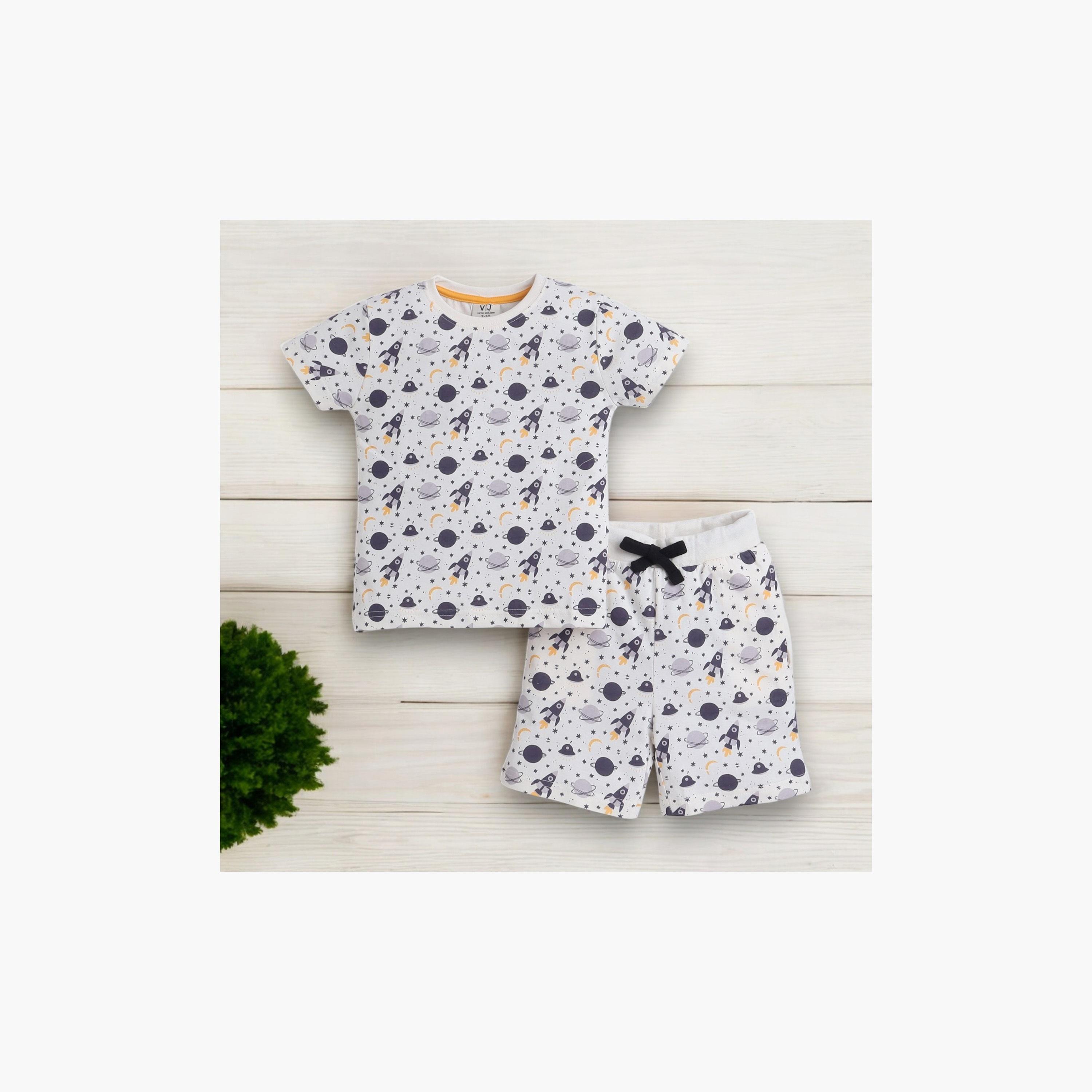 تي شيرت مطبوع بأكمام قصيرة مكون من قطعتين مع شورت من فيكتور اند جين-boys-clothing-nightwear-image-5