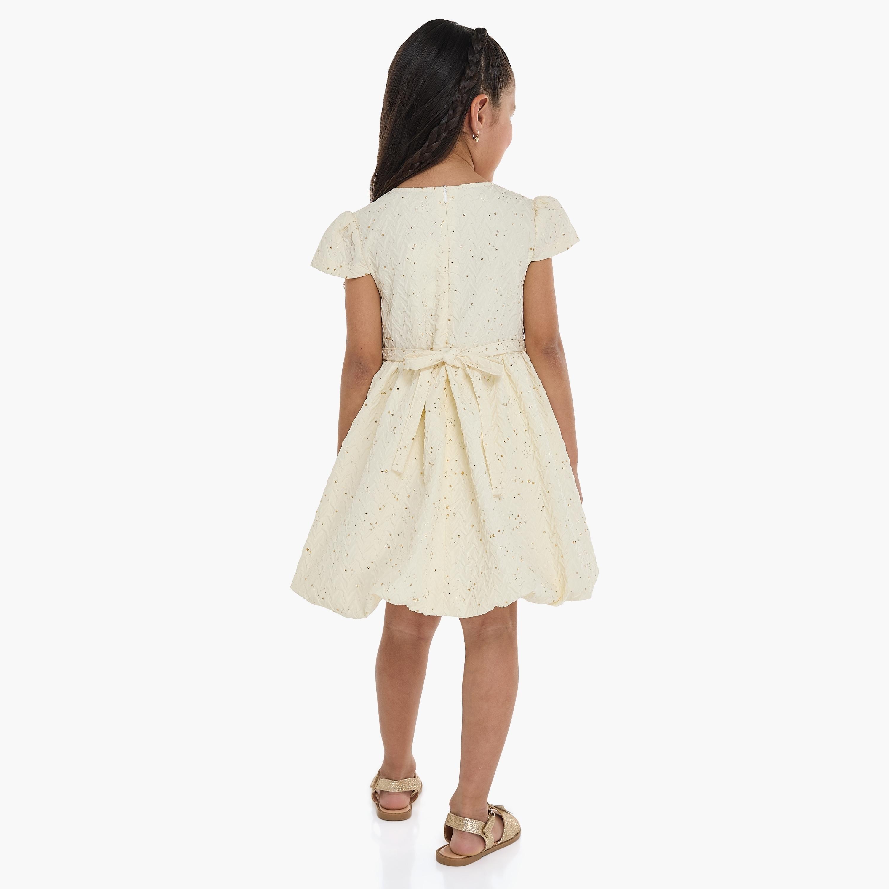 فستان مزين بأكمام كاب من فيكتور اند جين-girls-clothing-dressesandjumpsuits-image-4