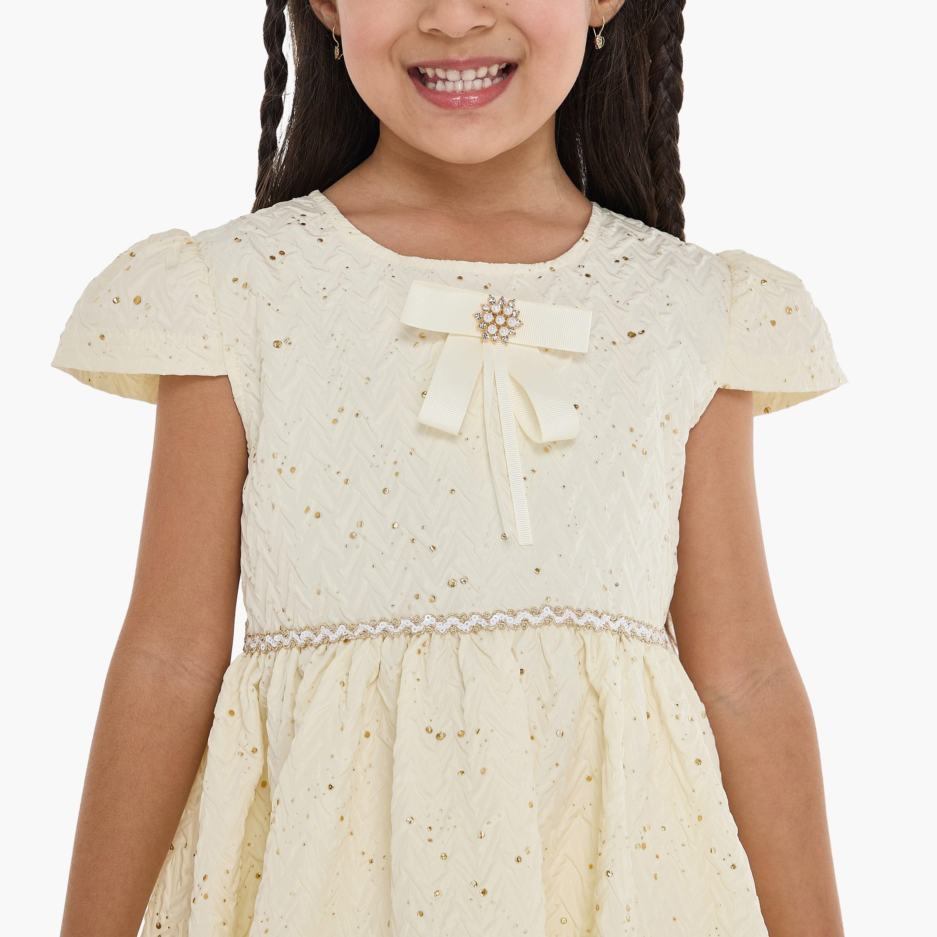 فستان مزين بأكمام كاب من فيكتور اند جين-girls-clothing-dressesandjumpsuits-image-5