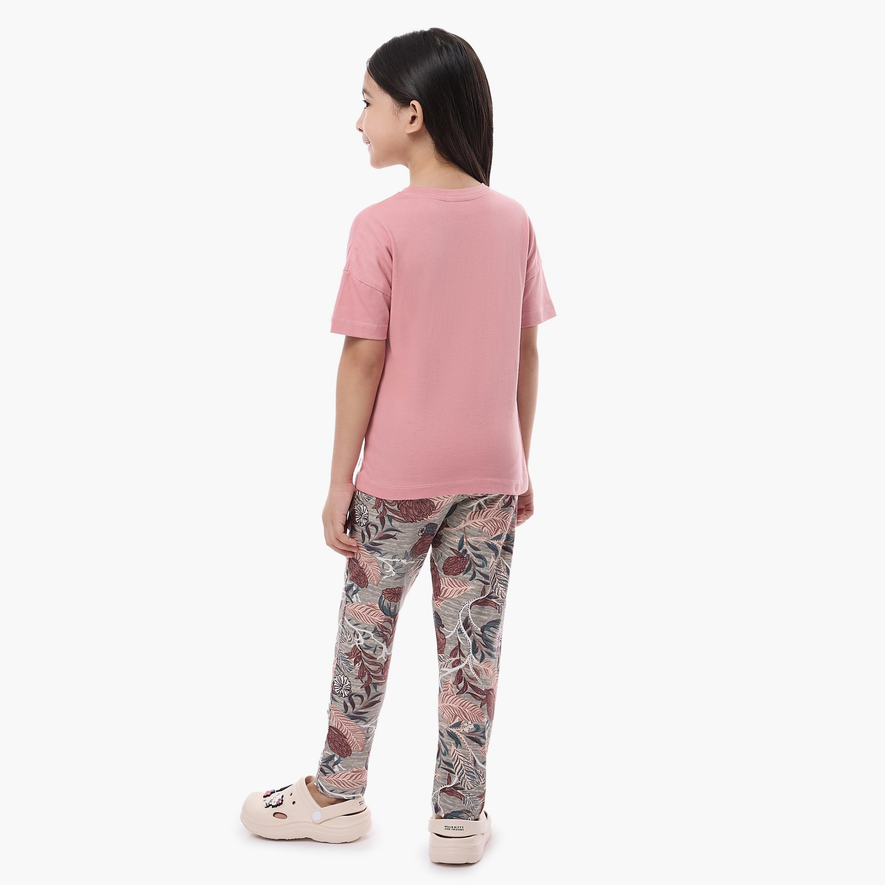 Victor and Jane 2-Piece Printed Short Sleeves T-Shirt with Pyjama-baby-girls-clothing-nightwear-pyjamasets-image-2