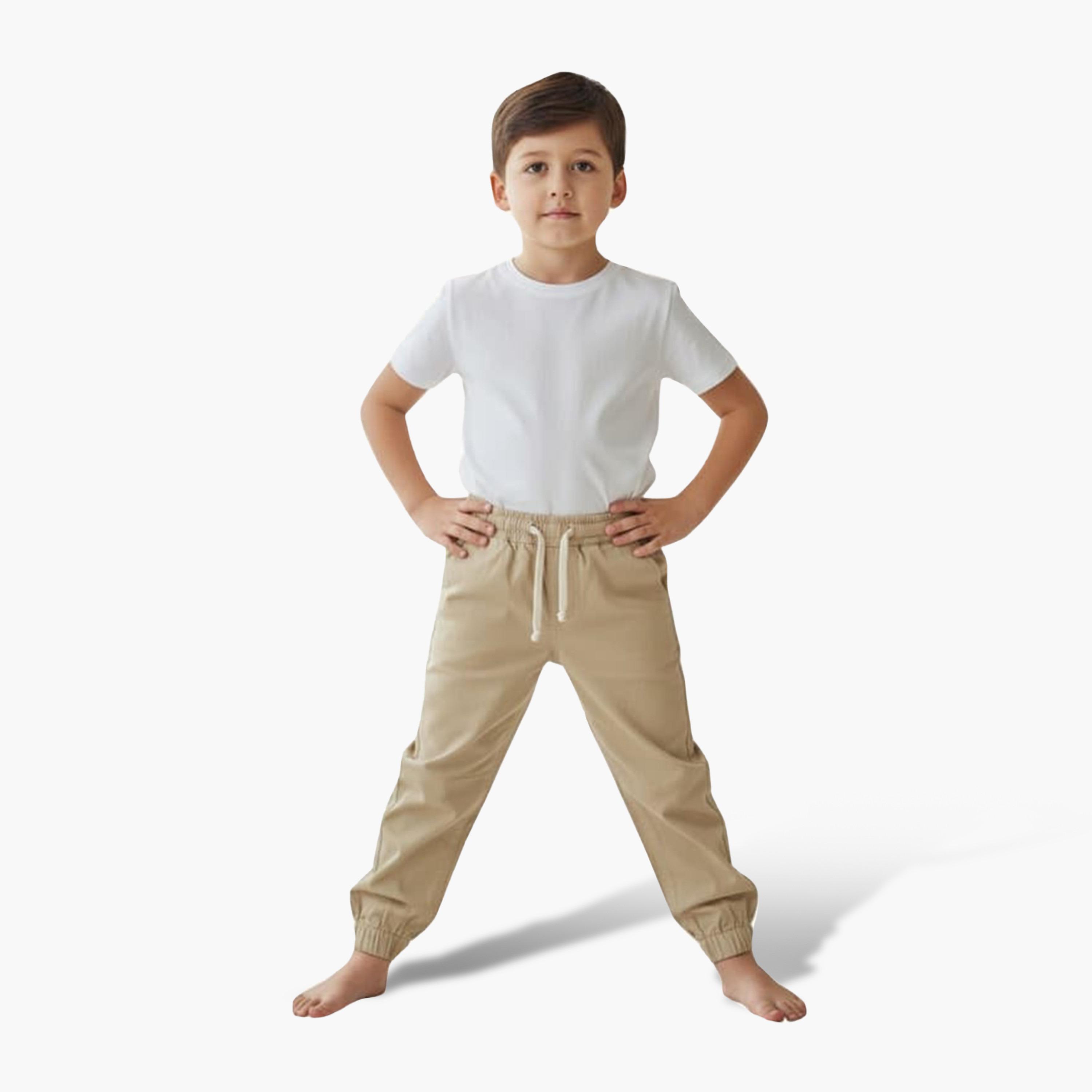بنطال رياضي (جوغر) سادة بقصة عادية وخصر مطاطي برباط من فيكتور أند جين-boys-clothing-bottoms-joggersandtrackpants-image-3