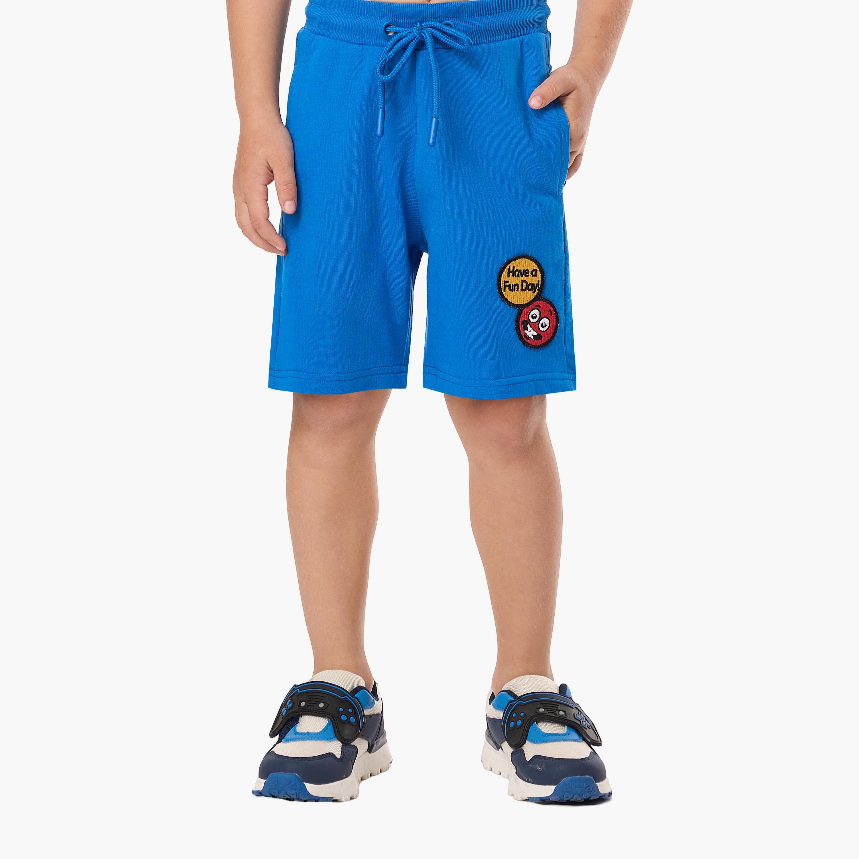 تي شيرت مطبوع بأكمام قصيرة مع شورت من قطعتين من فيكتور اند جين-boys-clothing-setsandcoords-image-6
