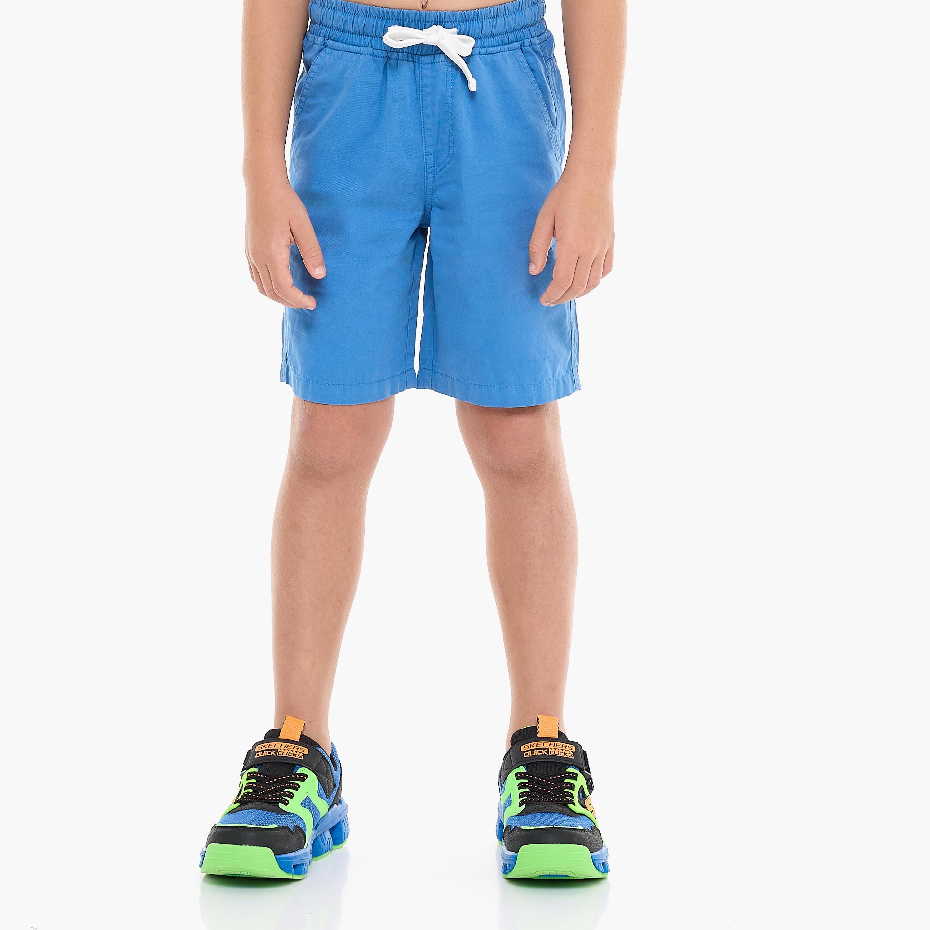 تي شيرت مطبوع بأكمام قصيرة مع شورت من قطعتين من فيكتور اند جين-boys-clothing-setsandcoords-image-4