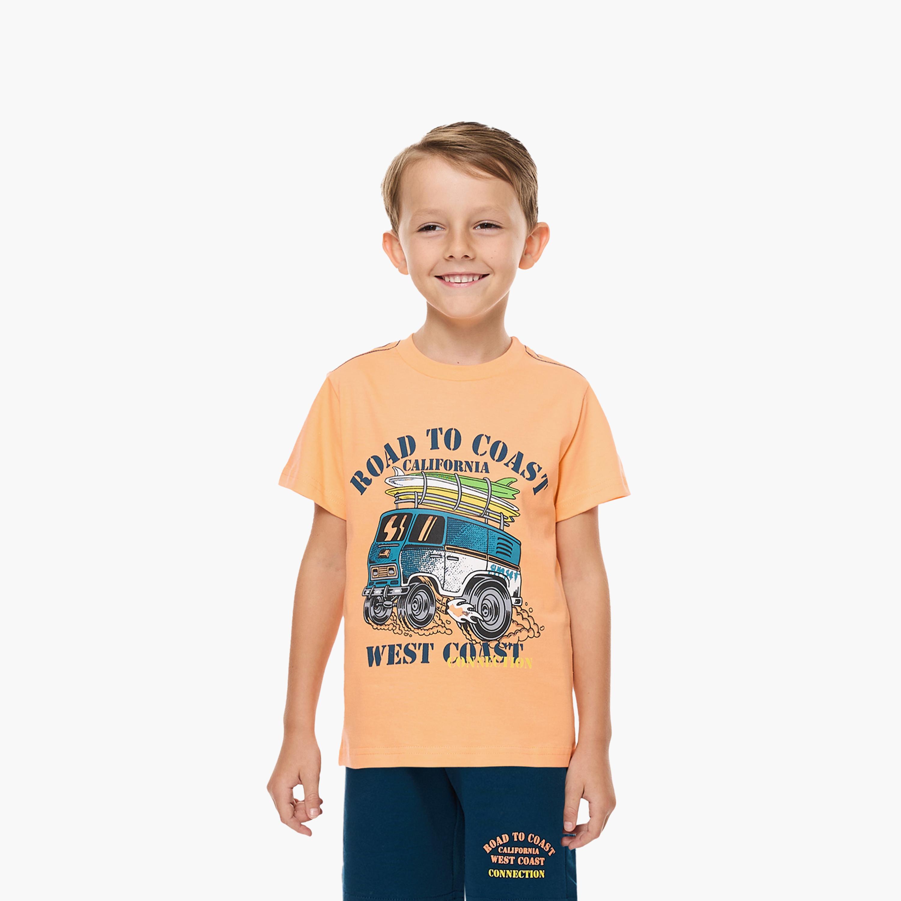 تي شيرت مطبوع بأكمام قصيرة مع شورت من قطعتين من فيكتور اند جين-boys-clothing-setsandcoords-image-3